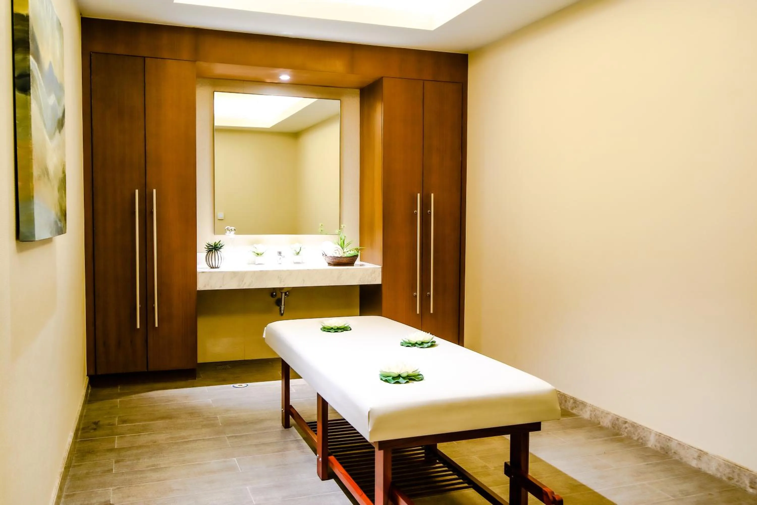 Spa and wellness centre/facilities in Hotel Lucky Chinatown Binondo Manila