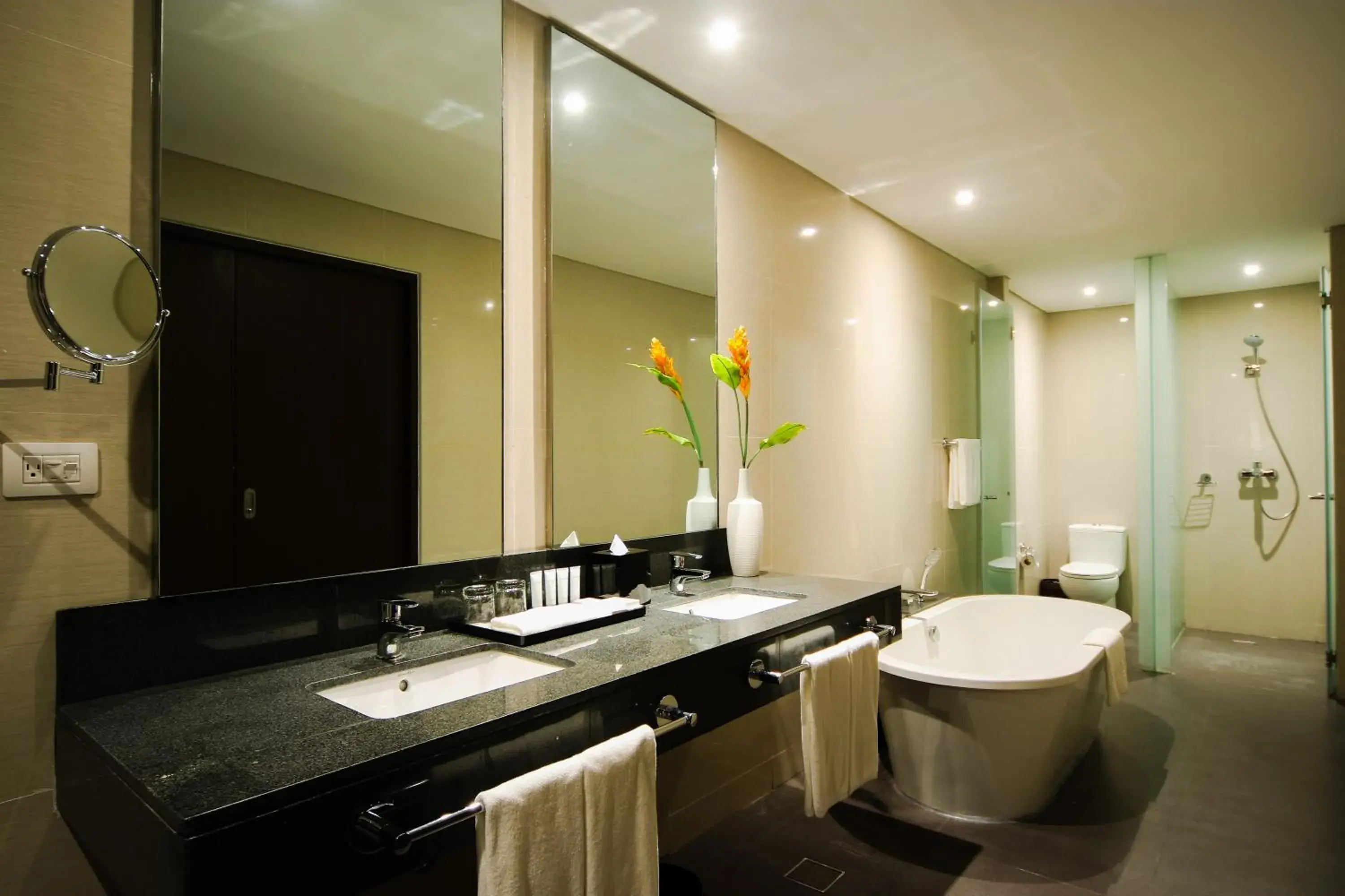 Executive Suite in Hotel Lucky Chinatown Binondo Manila Executive Suite in Hotel Lucky Chinatown Binondo Manila