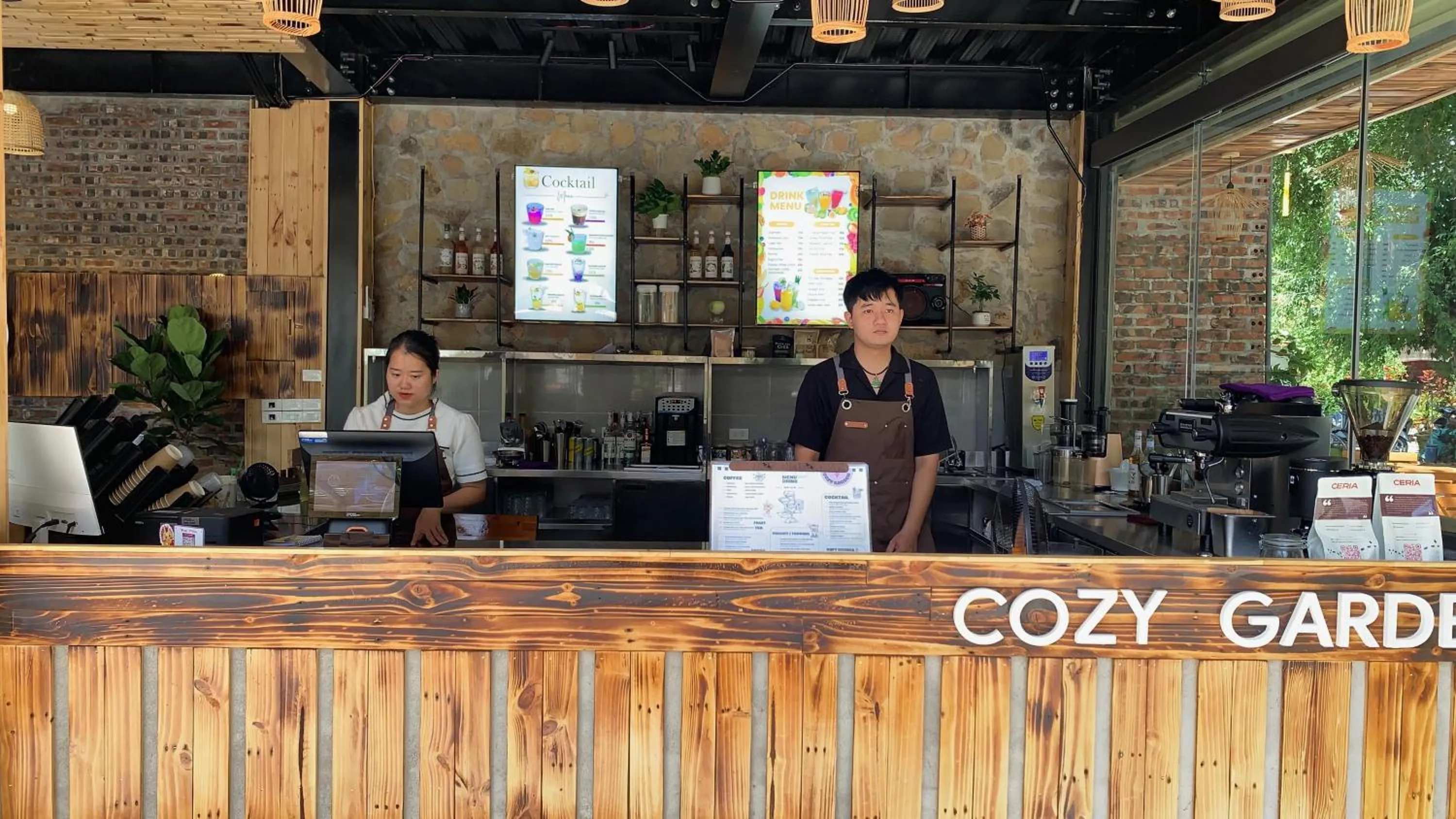 Lounge or bar in Tam Coc Lavender Homestay -Authentic Ninh Binh Experiences