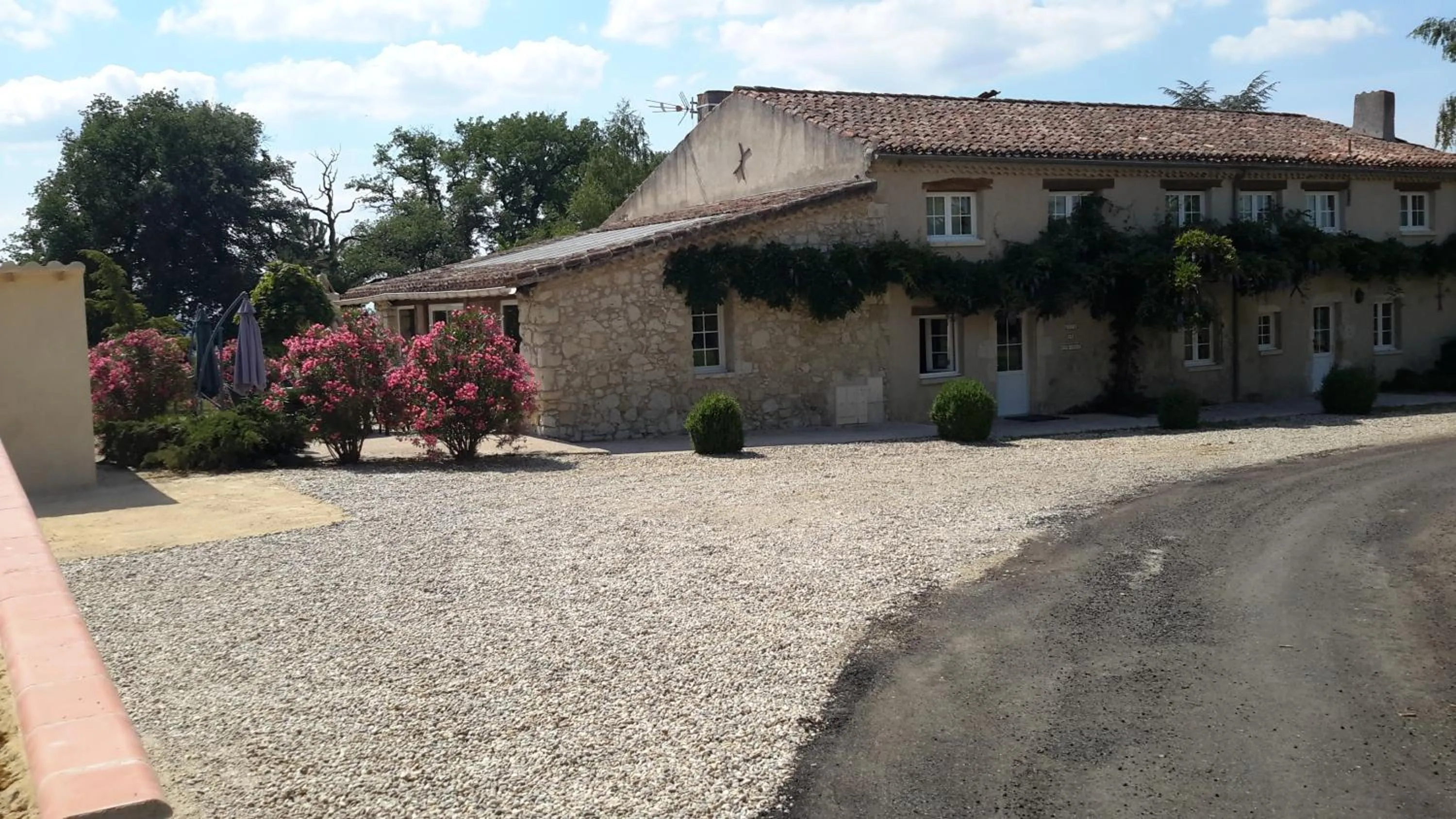 Property building in Gîte de Beausoleil