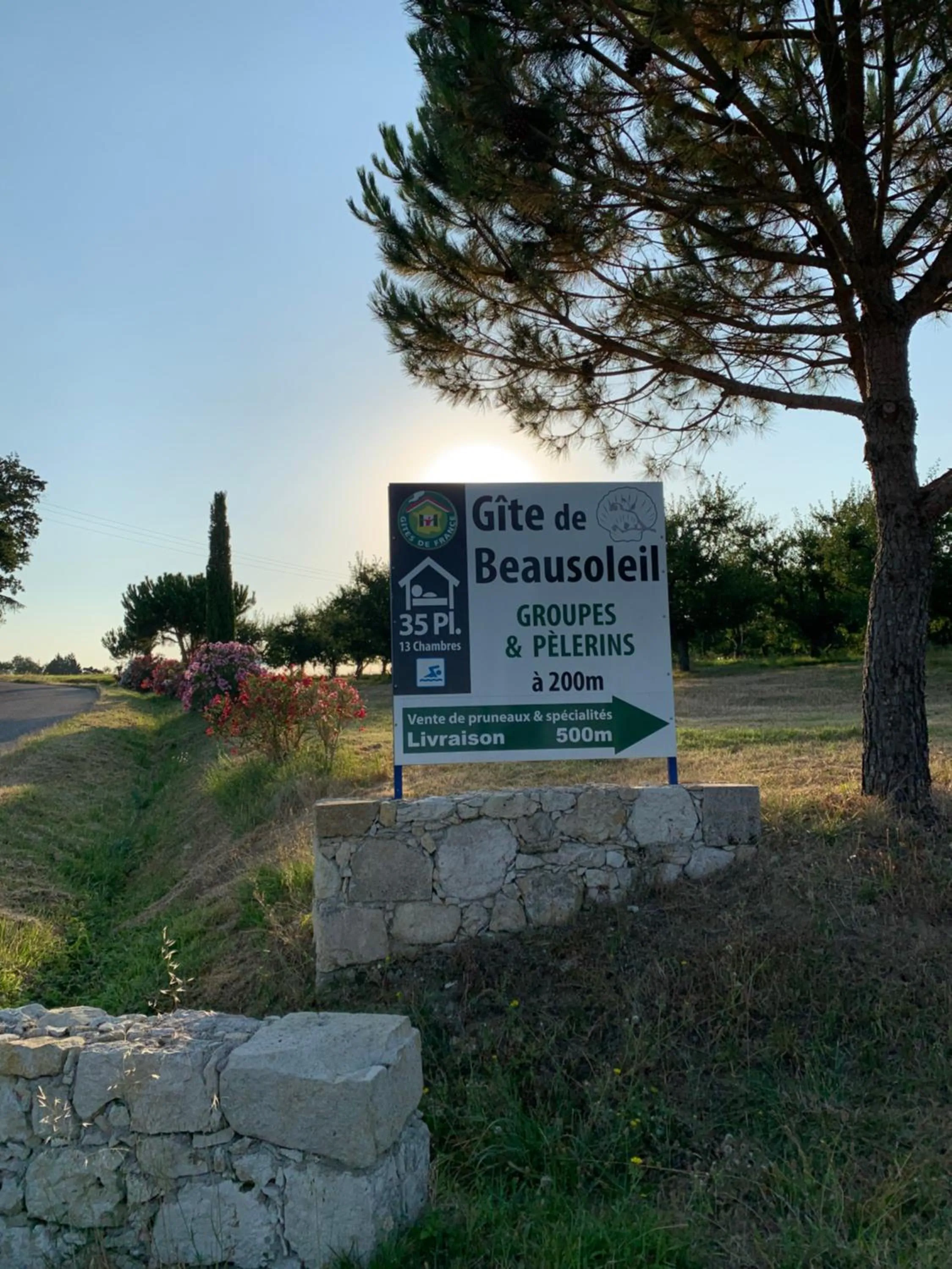 Property logo or sign in Gîte de Beausoleil
