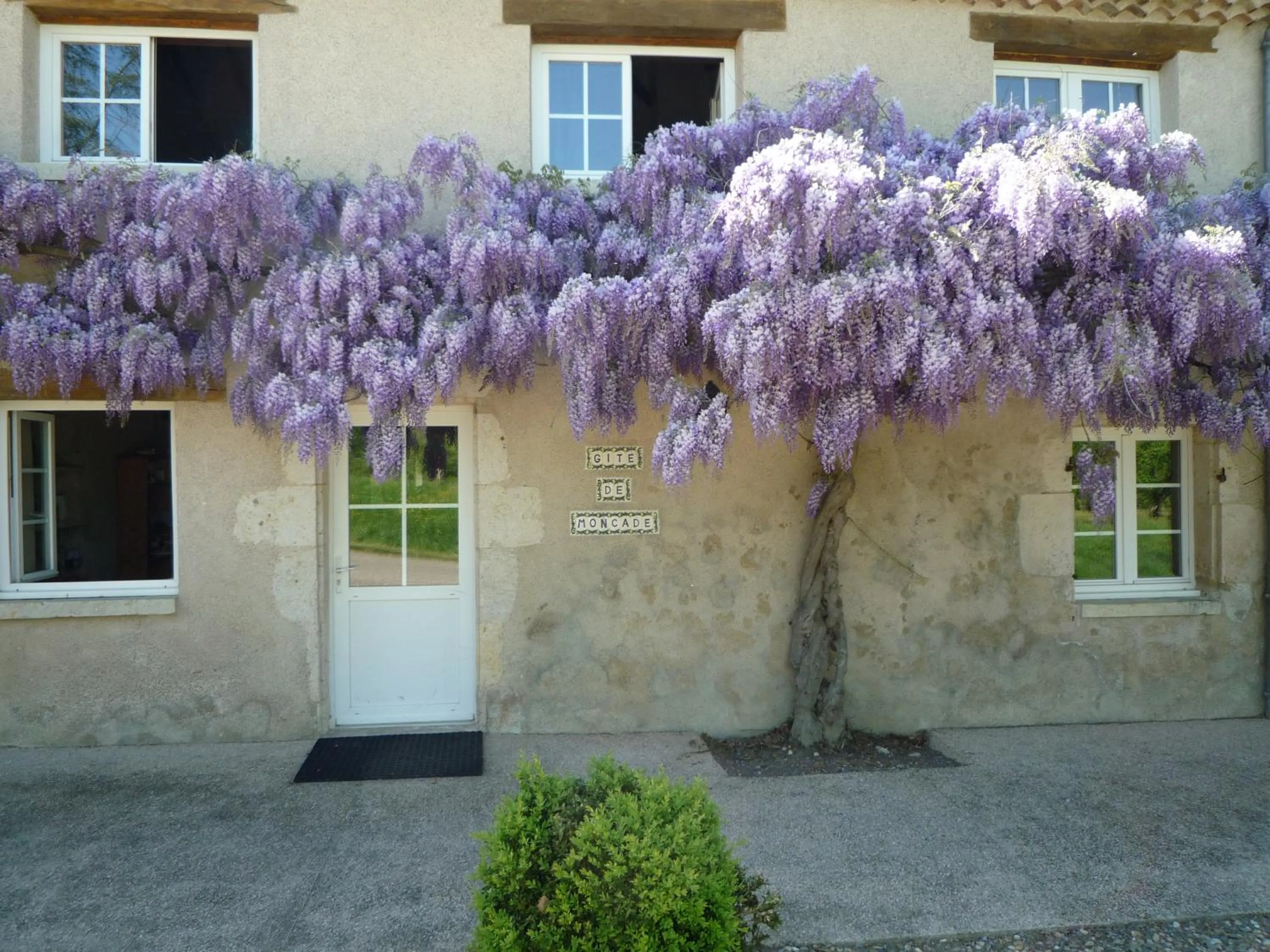 Property building in Gîte de Beausoleil