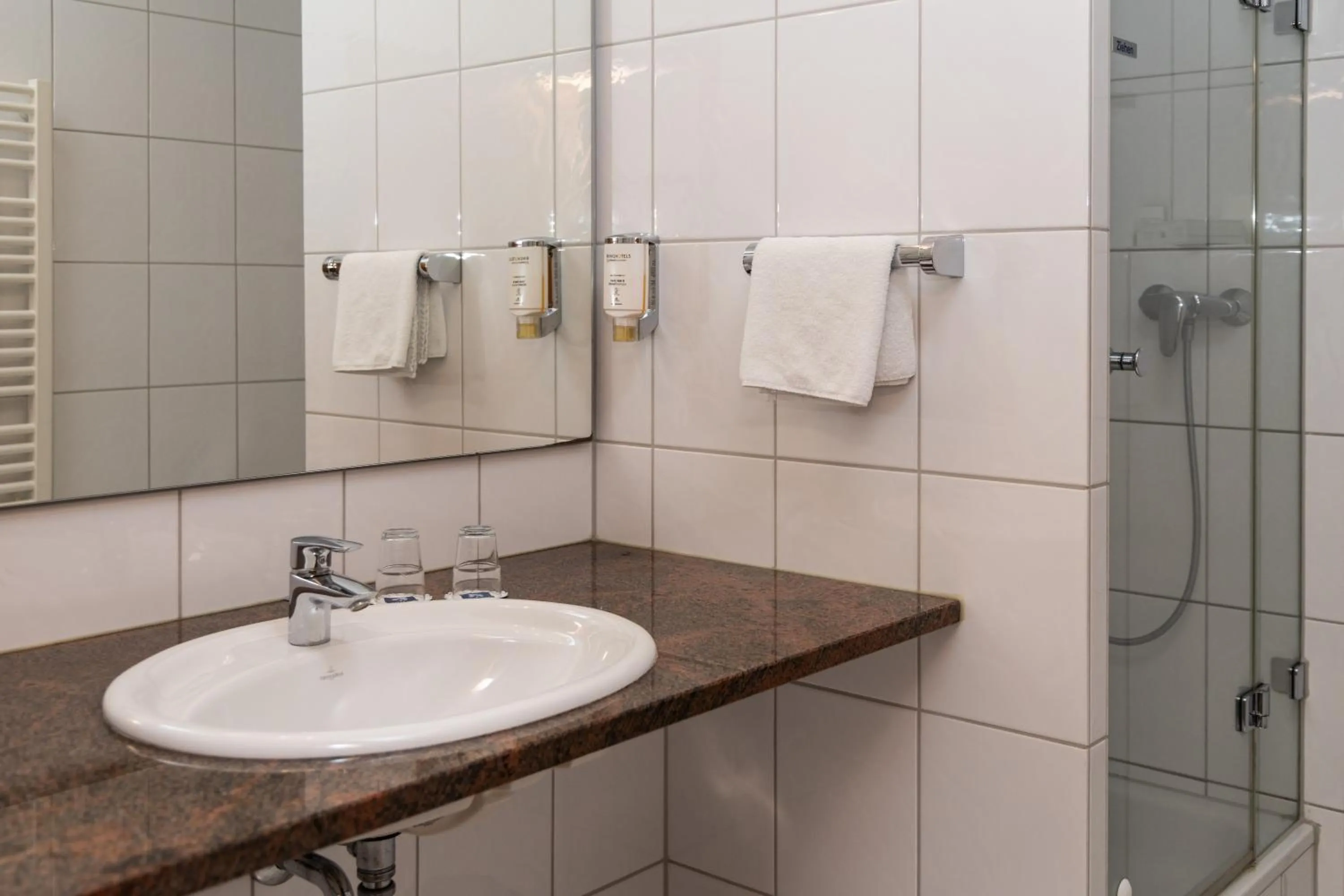 Shower in Ringhotel Appelbaum Gütersloh