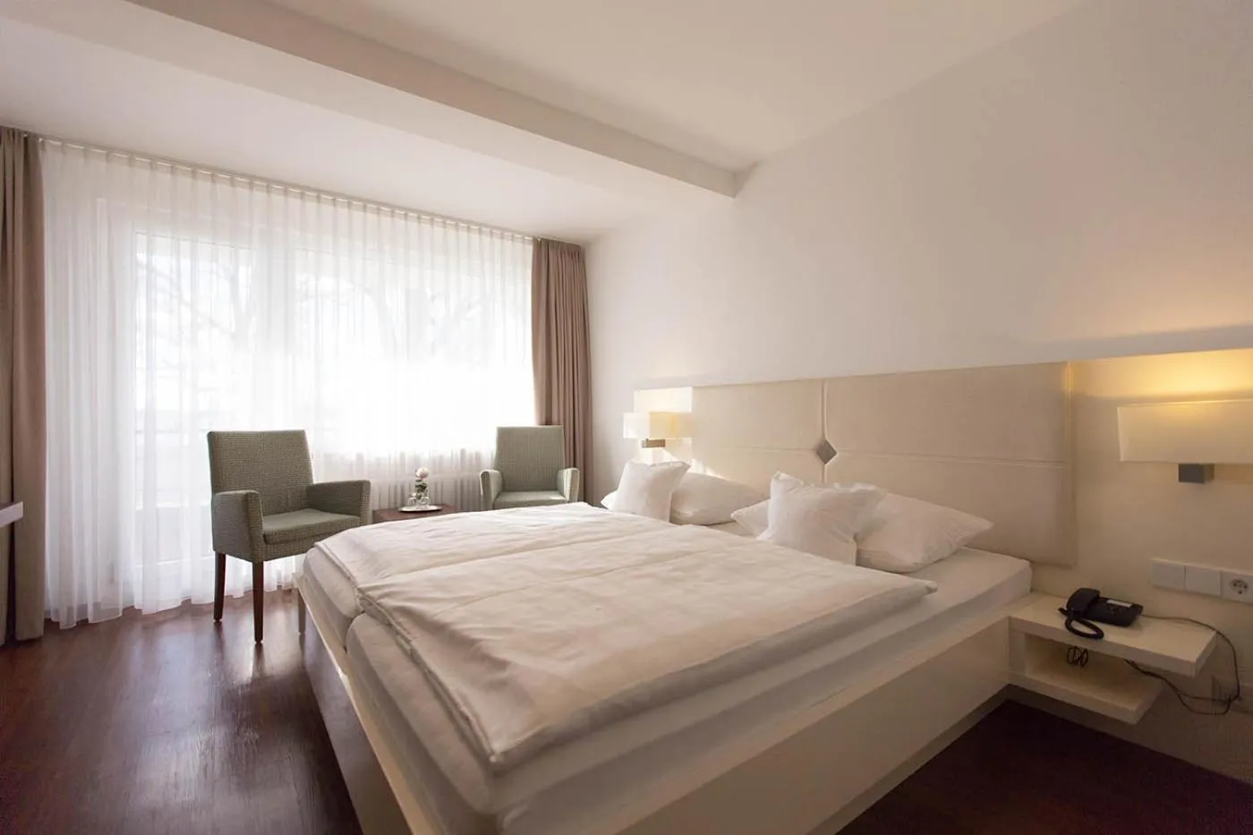 Day, Bed in Hotel Seepark Garni