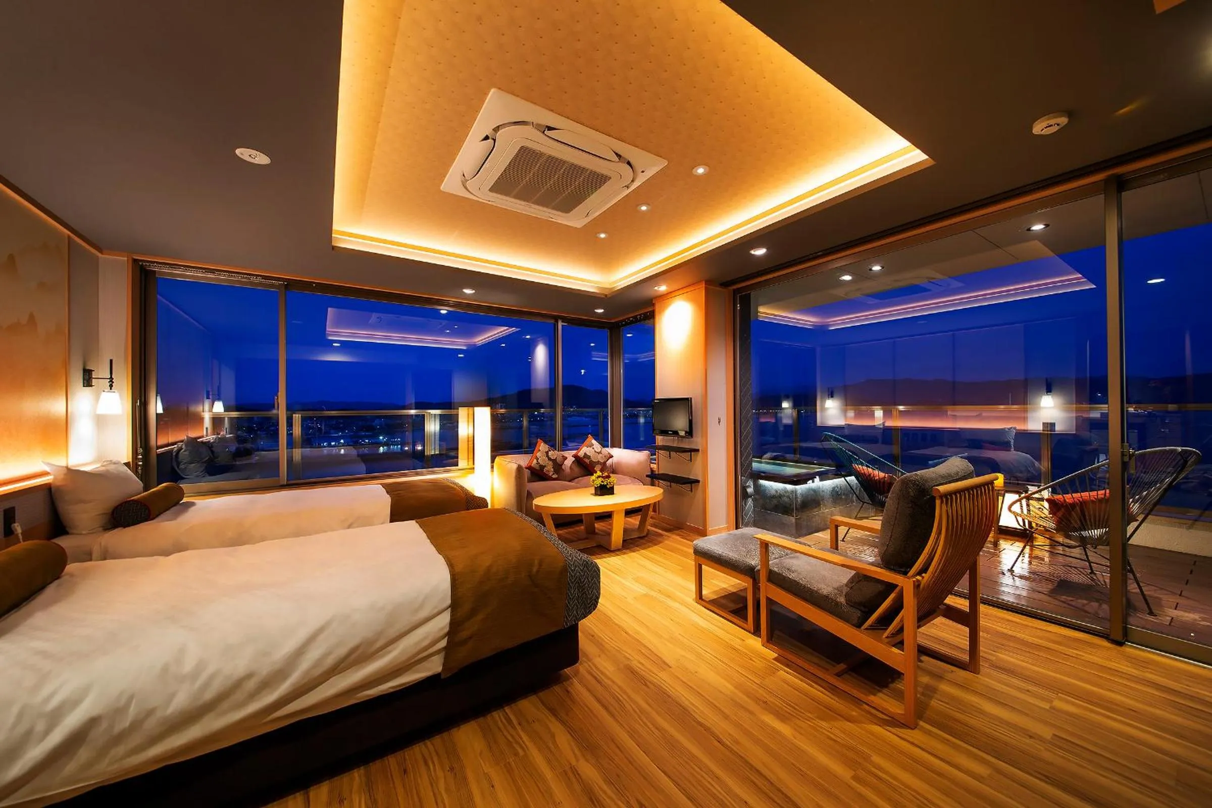 Living room, Bed in Manpa Resort