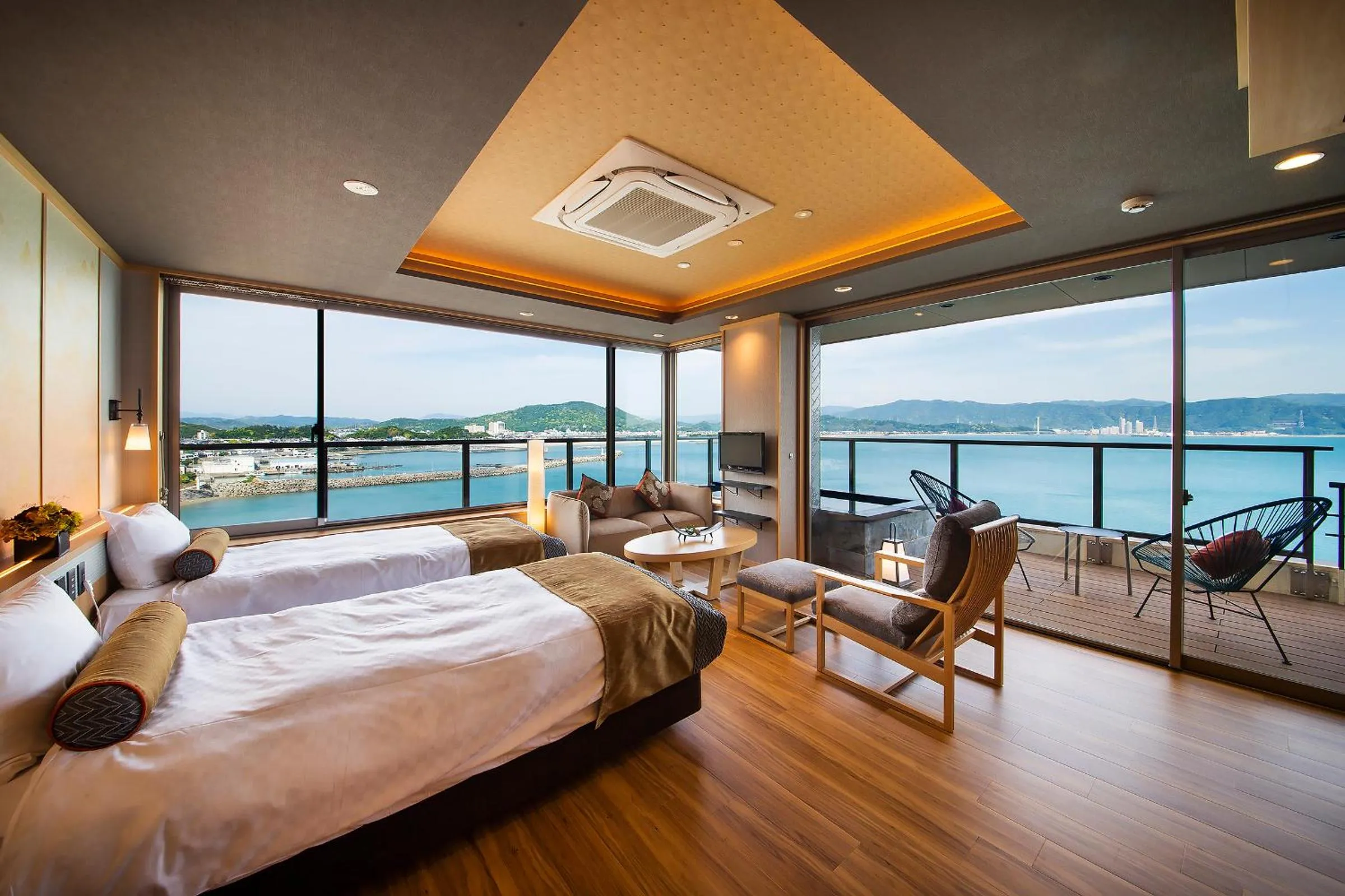 Living room, Bed in Manpa Resort