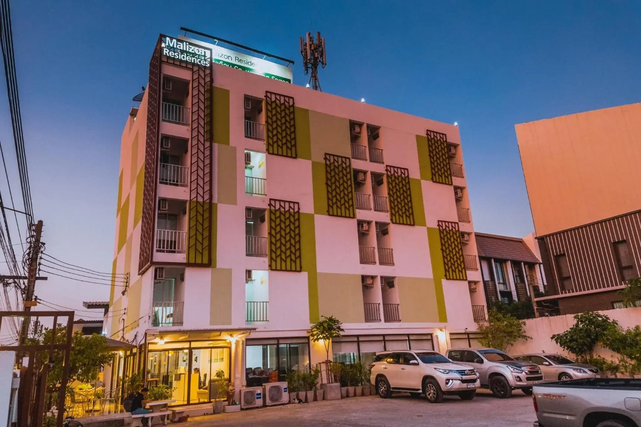 Property building in Malizon Hotel and Residences Property building in Malizon Hotel and Residences