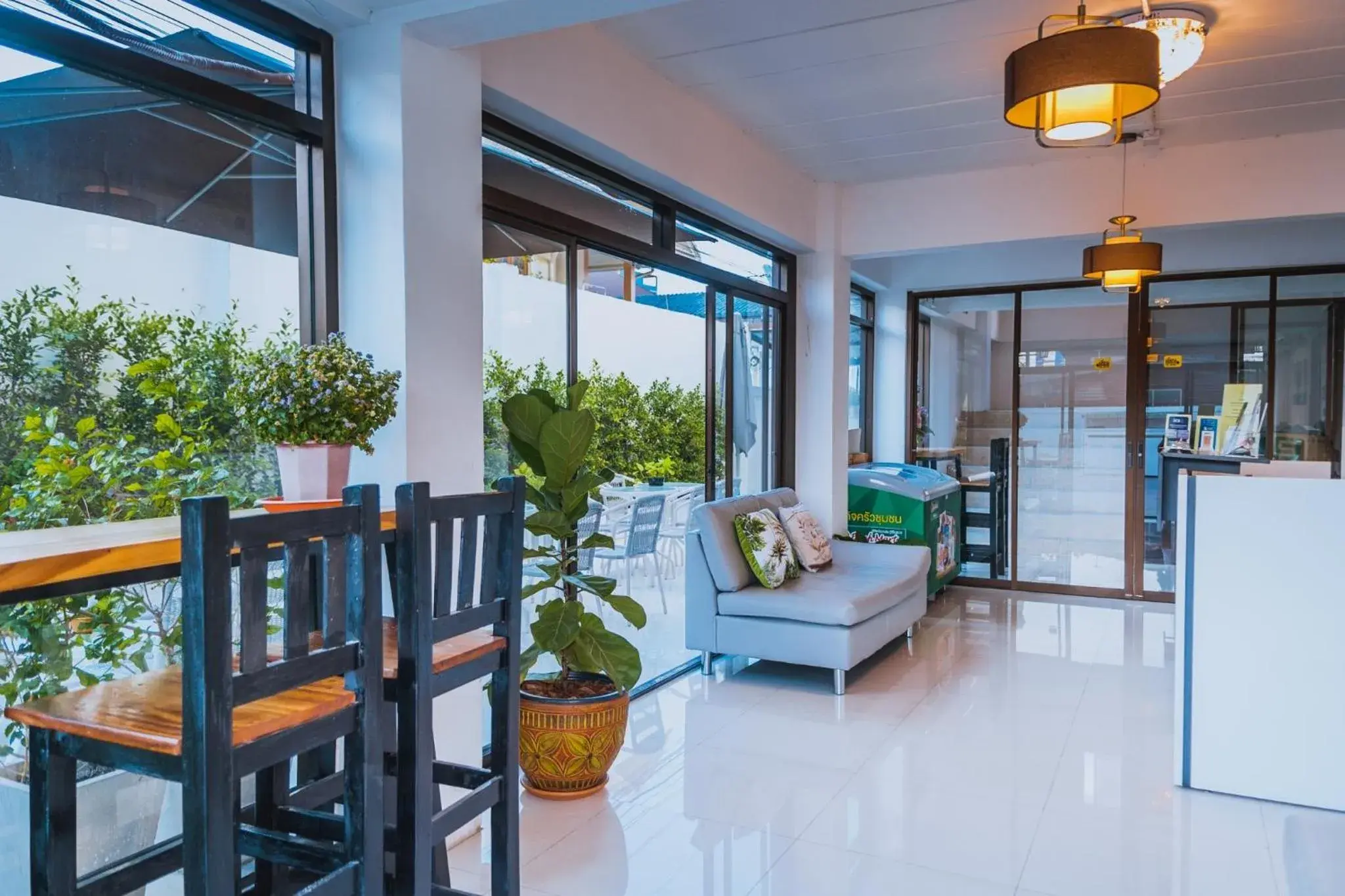 Living room in Malizon Hotel and Residences Living room in Malizon Hotel and Residences