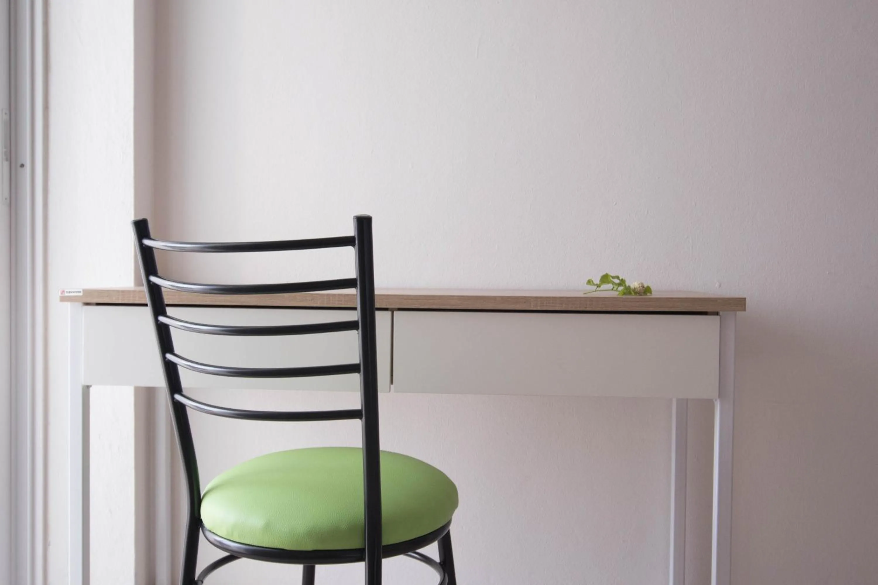 Dining area in Malizon Hotel and Residences