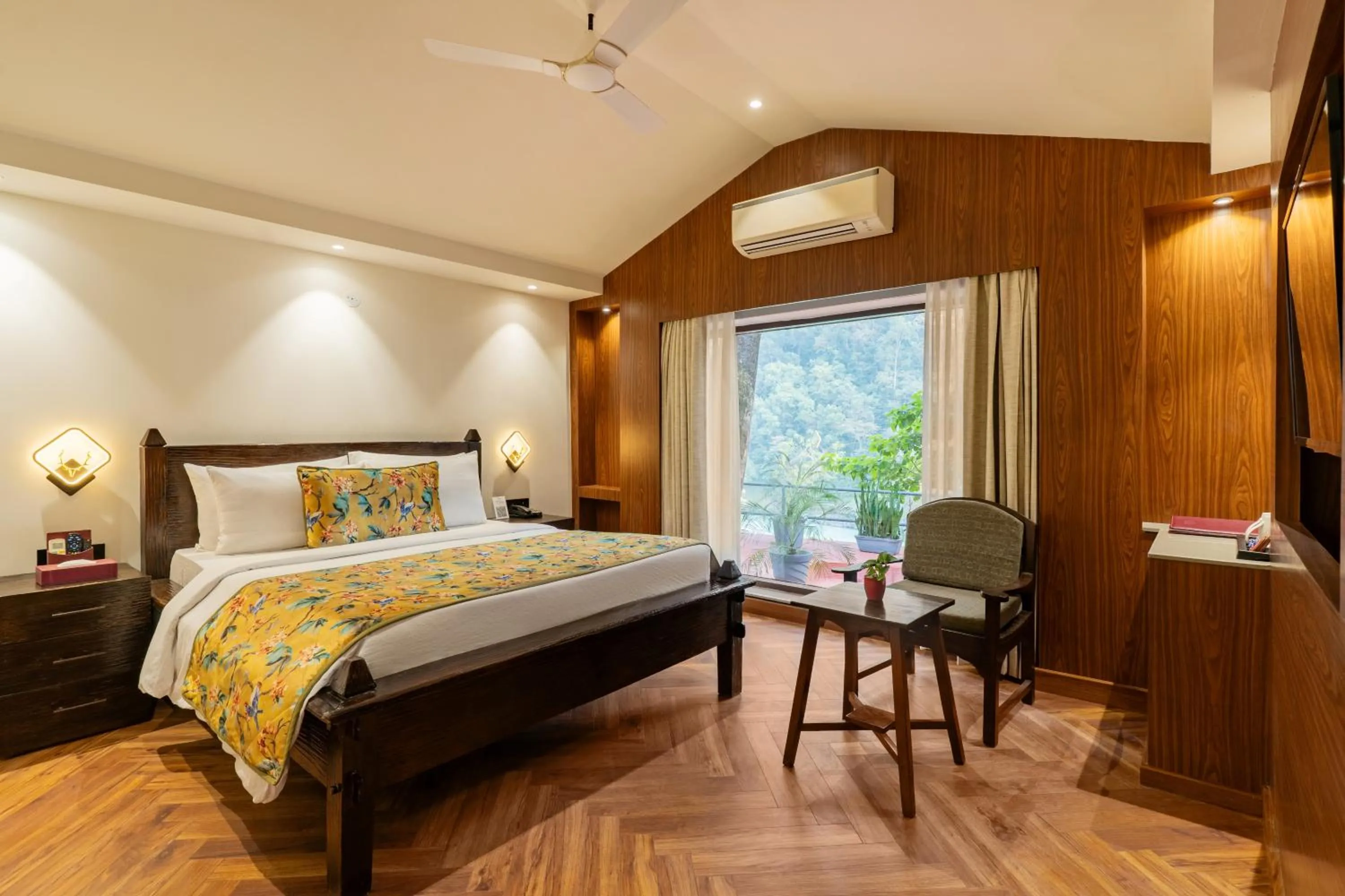Bedroom, Bed in Summit By The Ganges Beach Resort & Spa