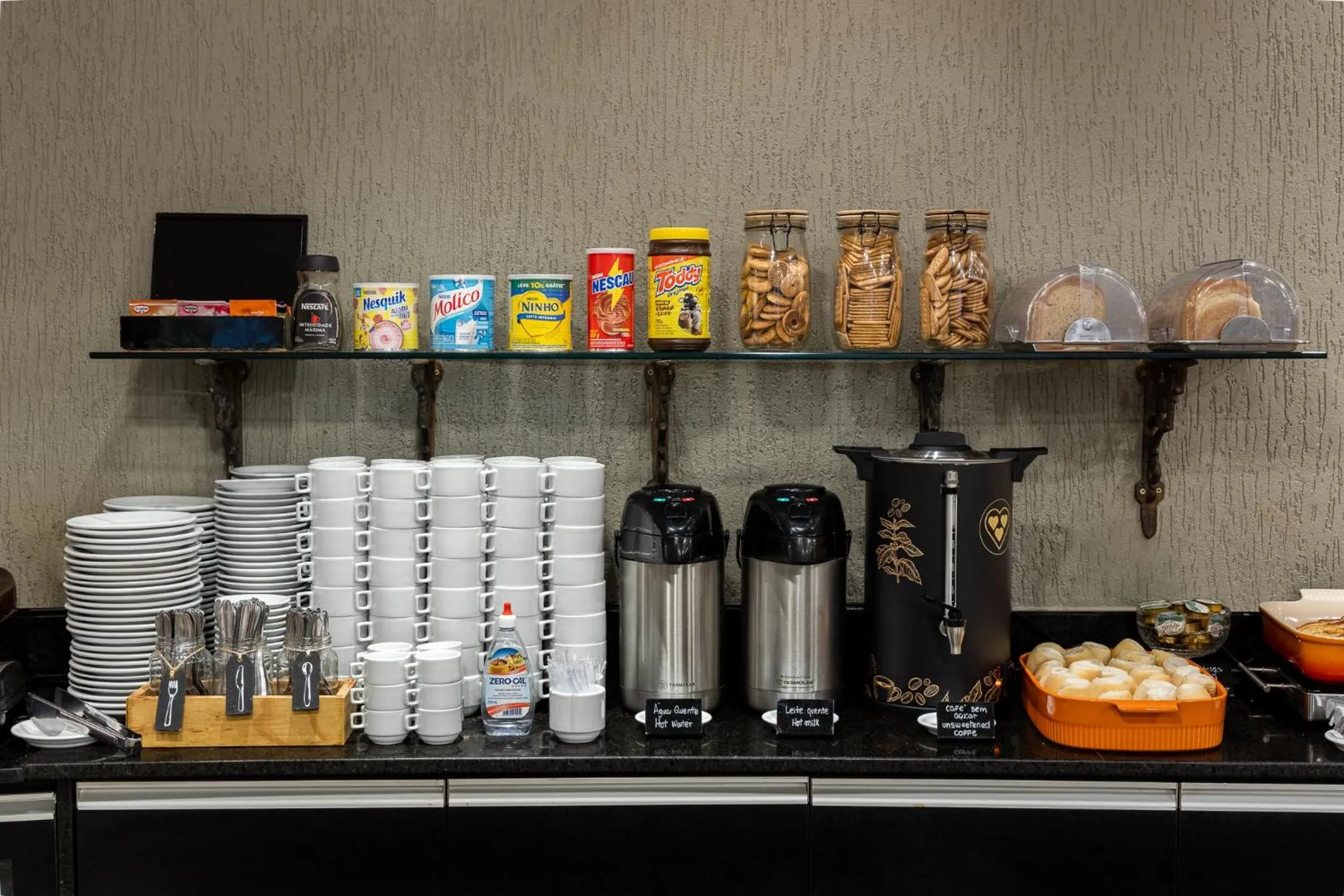 Breakfast in Araçatuba Plaza Hotel