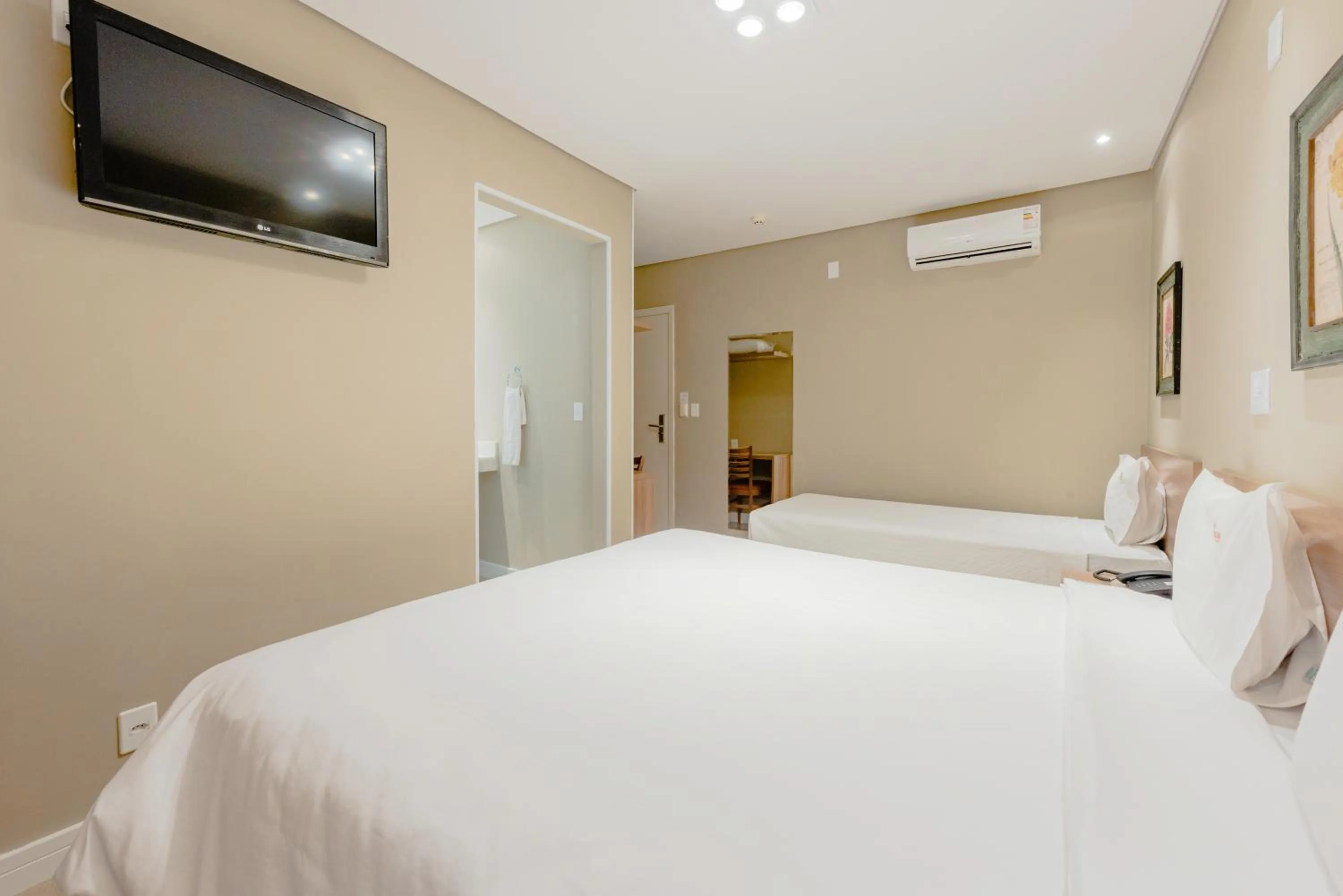 Bedroom, Bed in Araçatuba Plaza Hotel