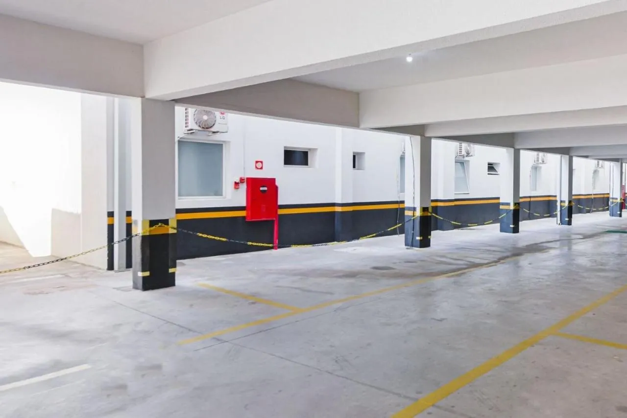 Parking in Araçatuba Plaza Hotel