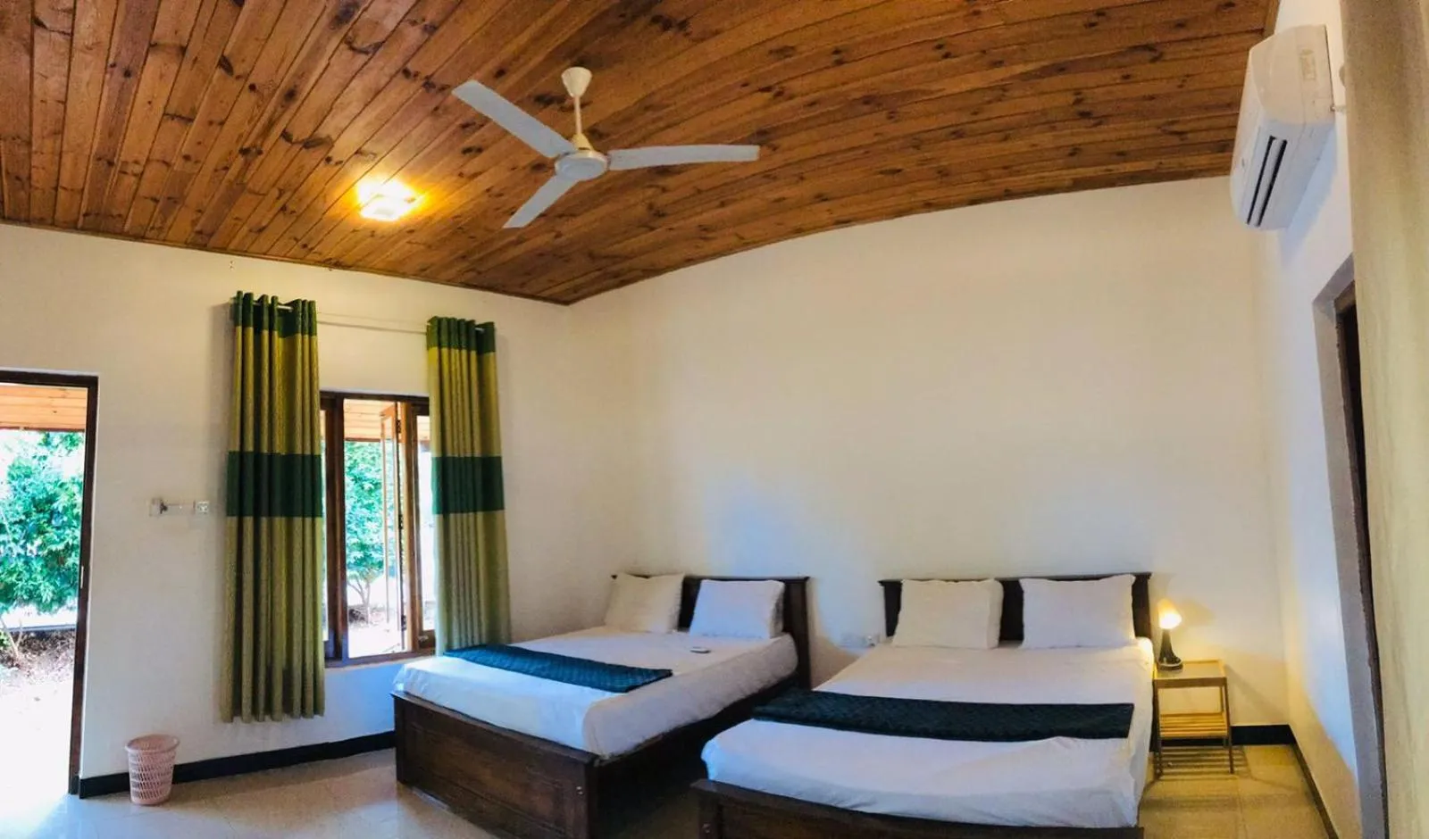 Bed in ITALIAN GUEST