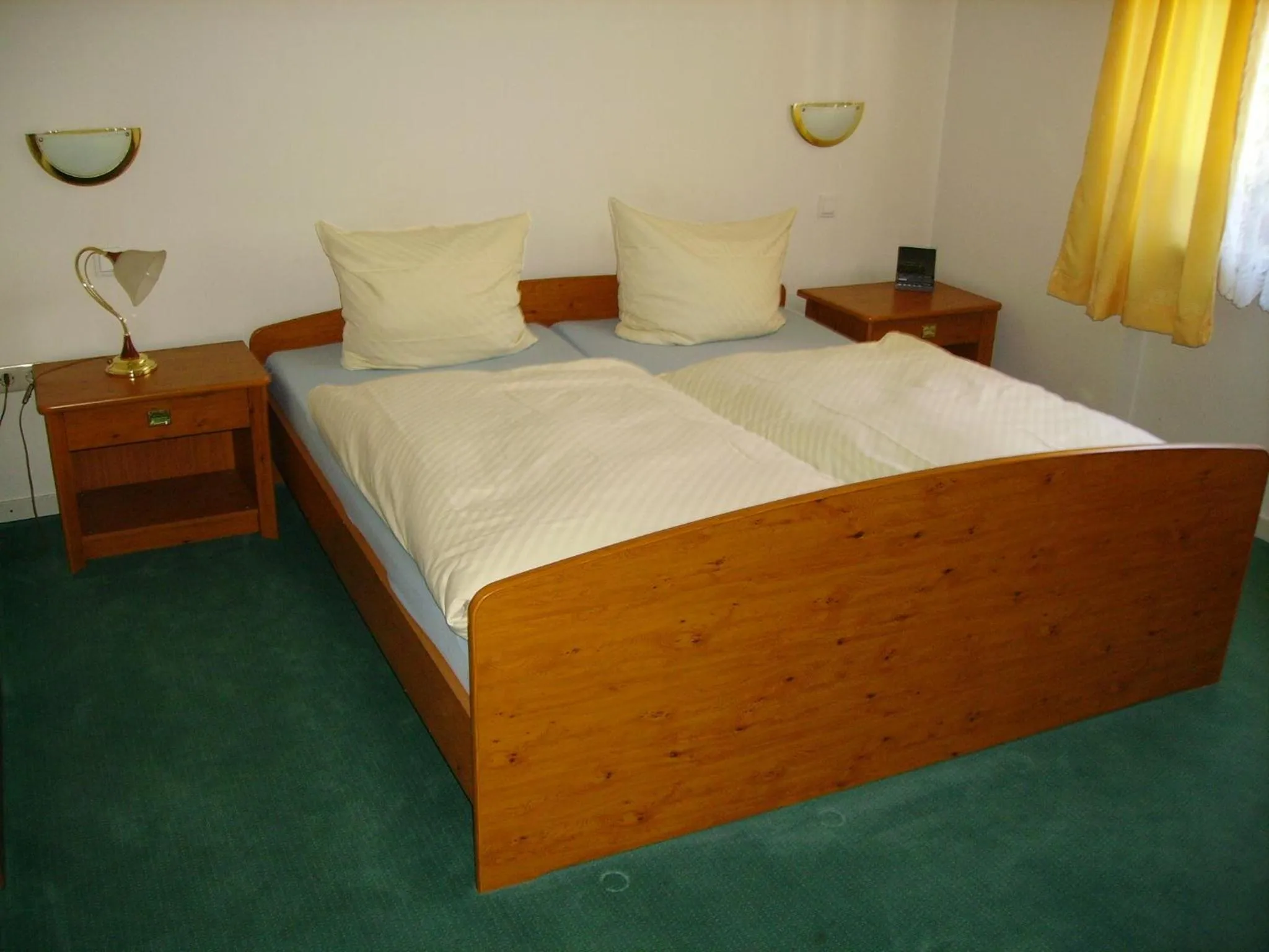 Bed in Hotel Kraichgauidylle