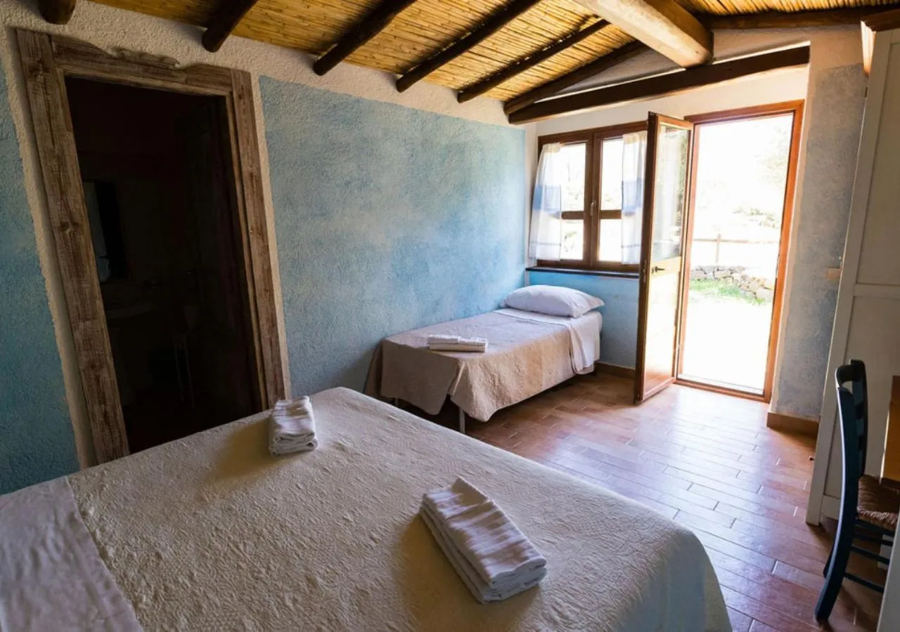 Bed in Ecoparco Neulè