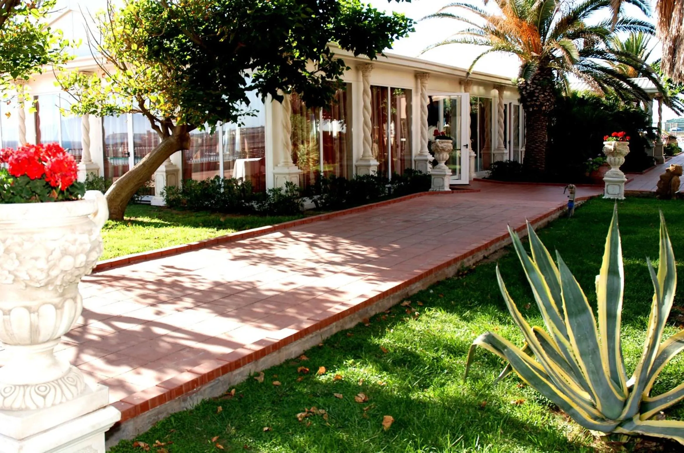 Garden view in TH Cinisi - Florio Park Hotel