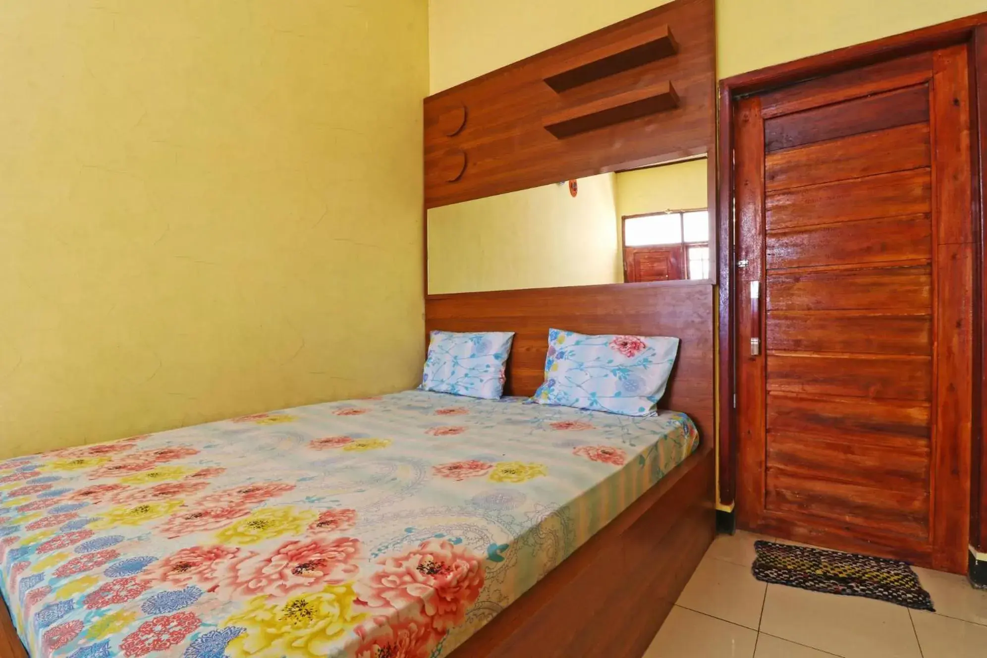 Bedroom, Bed in Hotel Agung Permata Artha Bedroom, Bed in Hotel Agung Permata Artha