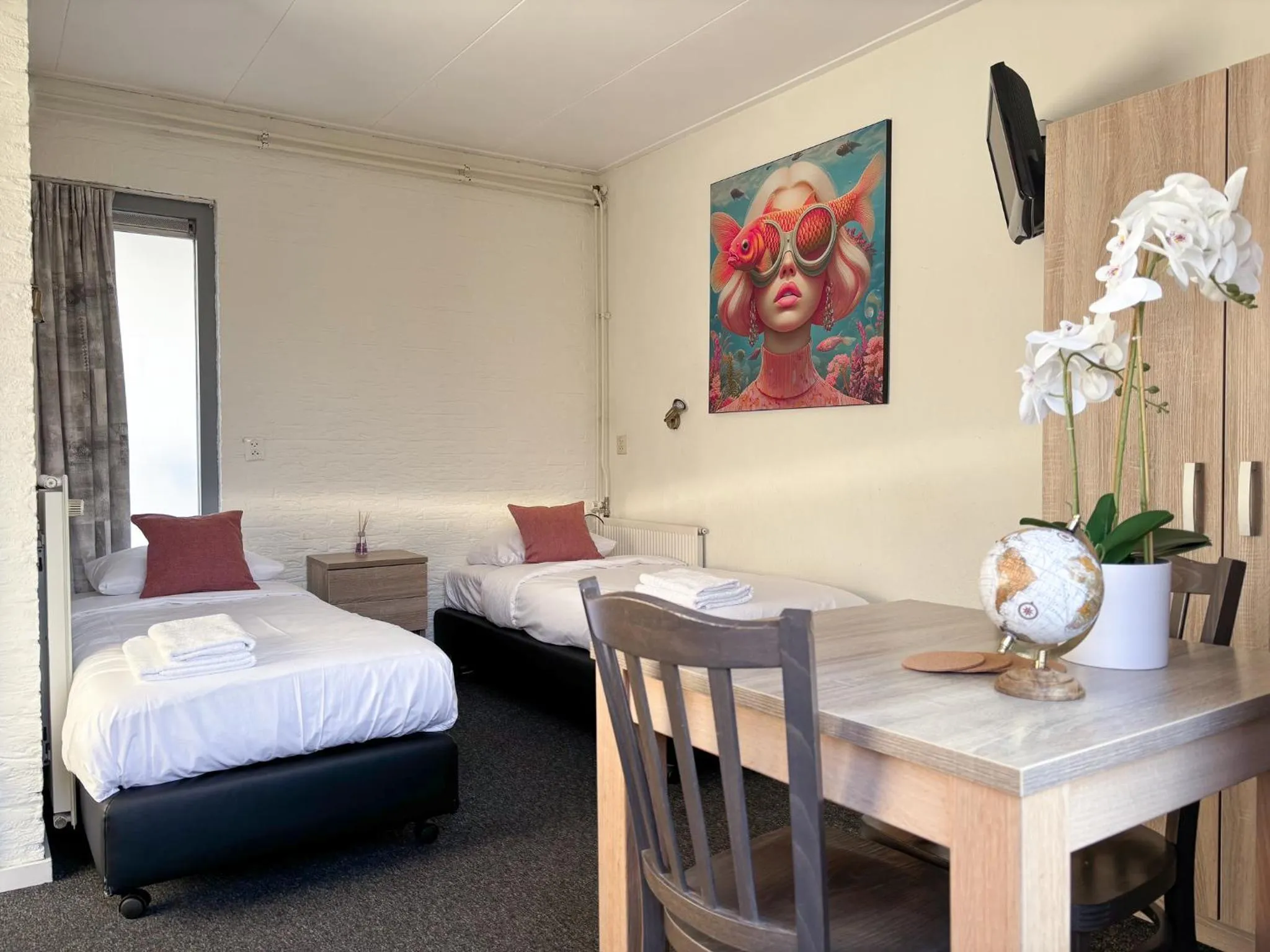 Bed in VISSERSLUST Rooms, Apartments and Houseboats