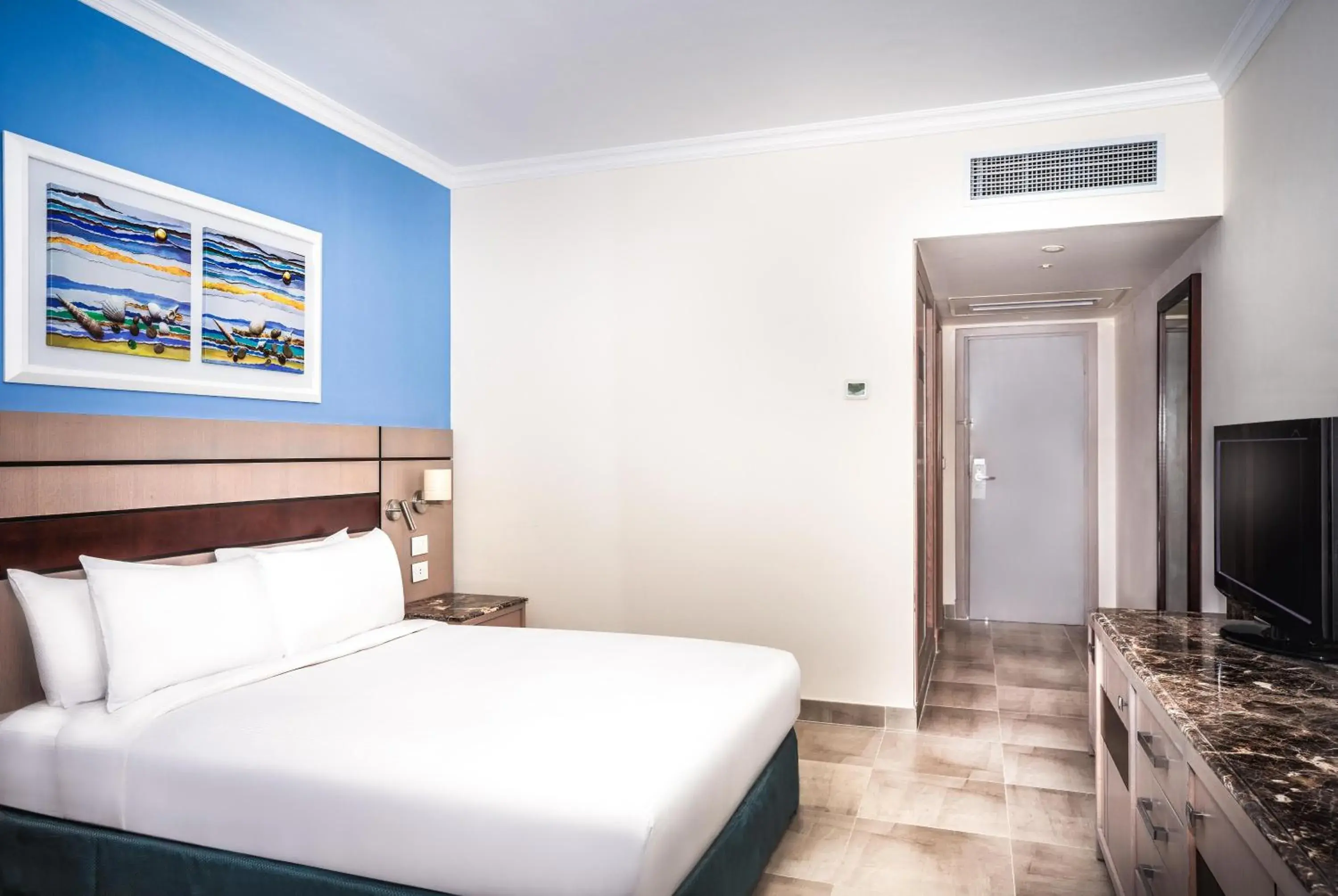 Premium King Room with Sea View in Swiss Inn Resort Hurghada Premium King Room with Sea View in Swiss Inn Resort Hurghada