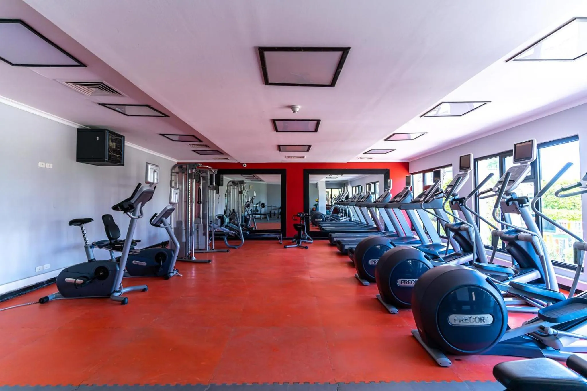 Activities in Swiss Inn Resort Hurghada