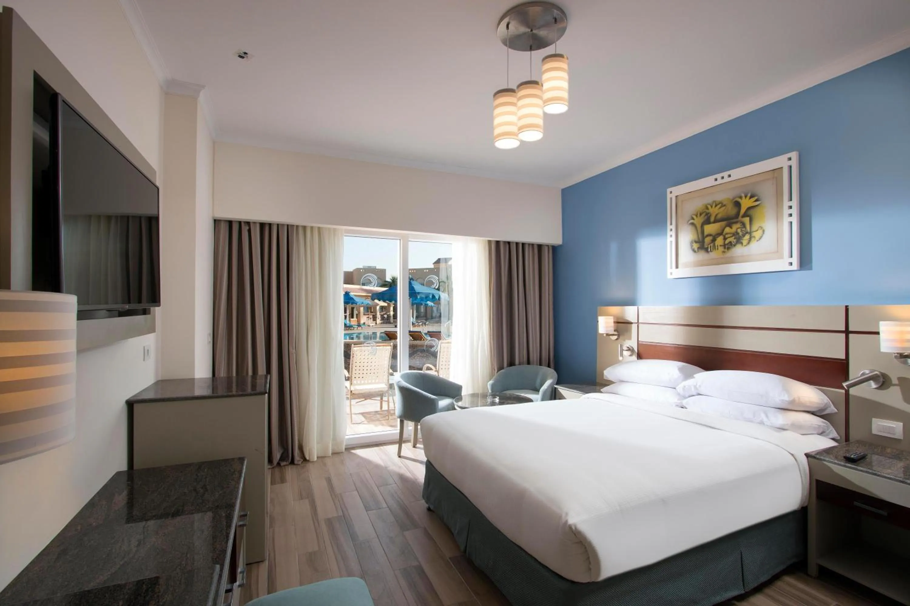 Photo of the whole room, Bed in Swiss Inn Resort Hurghada