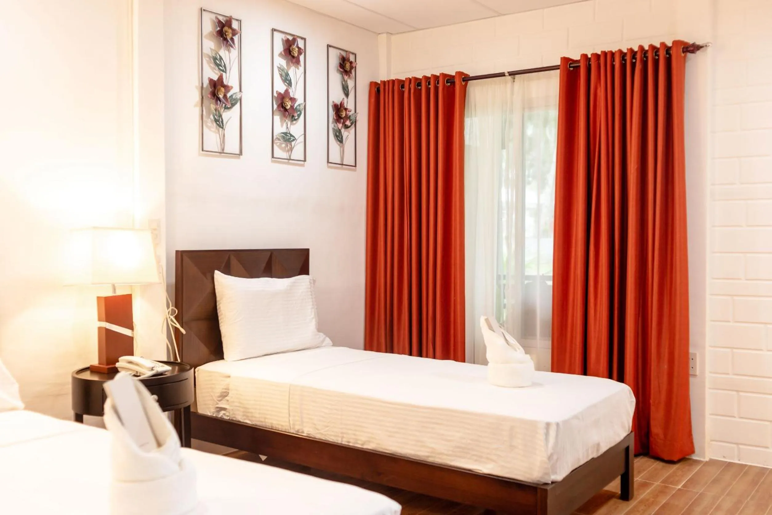 Bed in MADISON GARDEN AND RESIDENCES