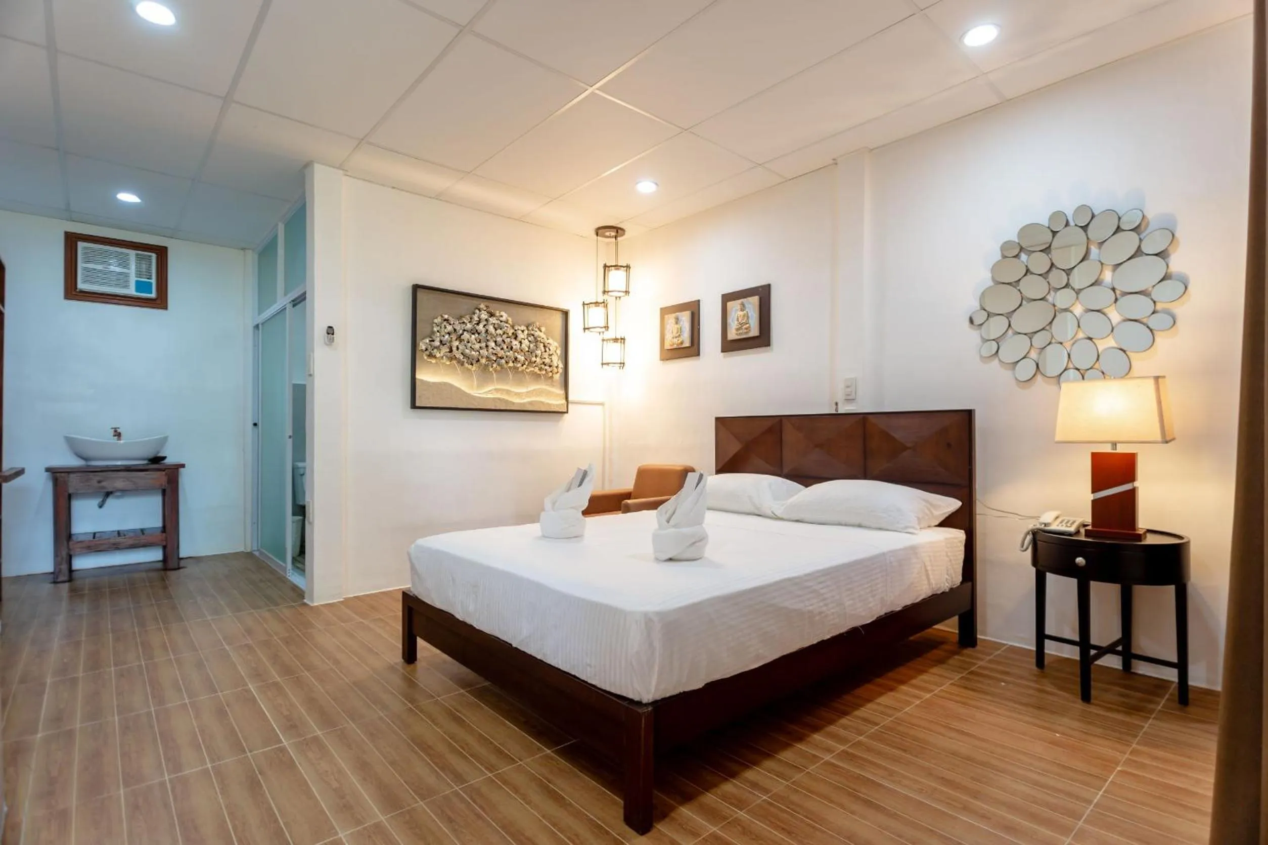 Bed in MADISON GARDEN AND RESIDENCES