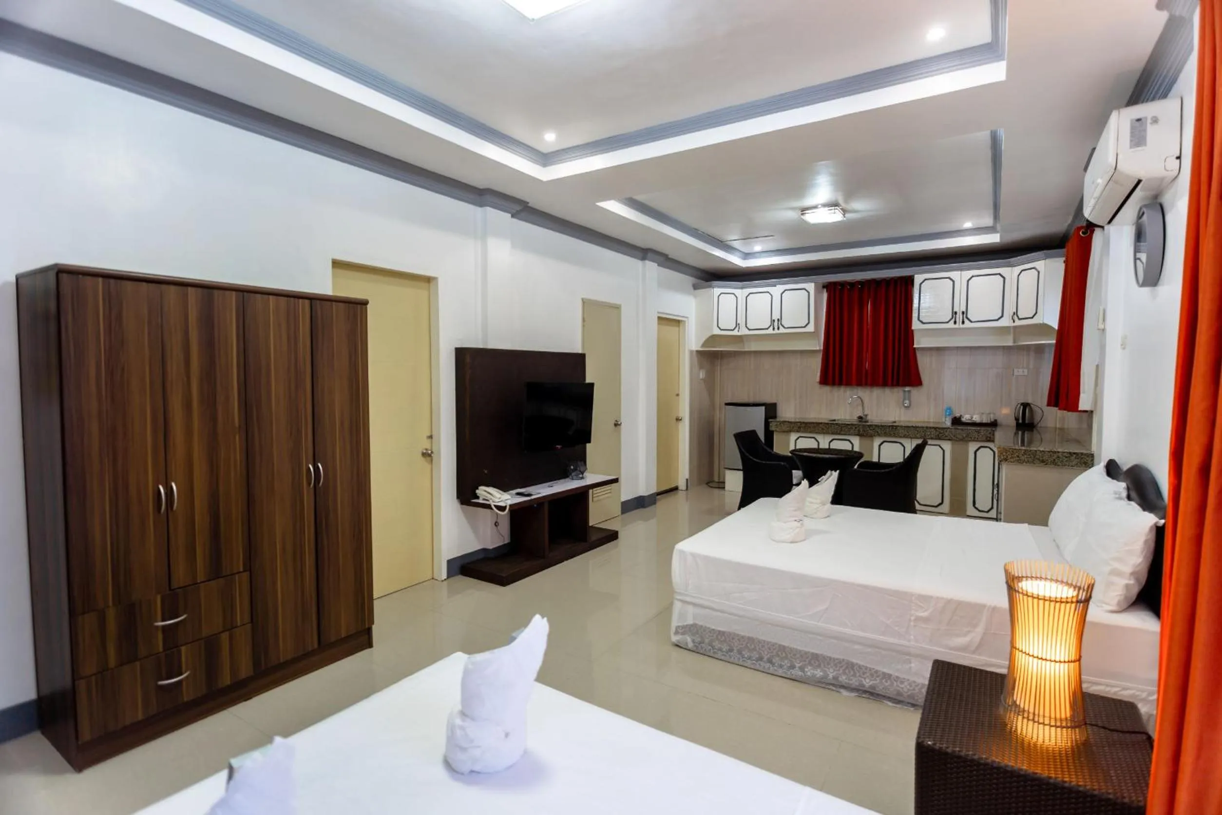 Bedroom, Bed in MADISON GARDEN AND RESIDENCES