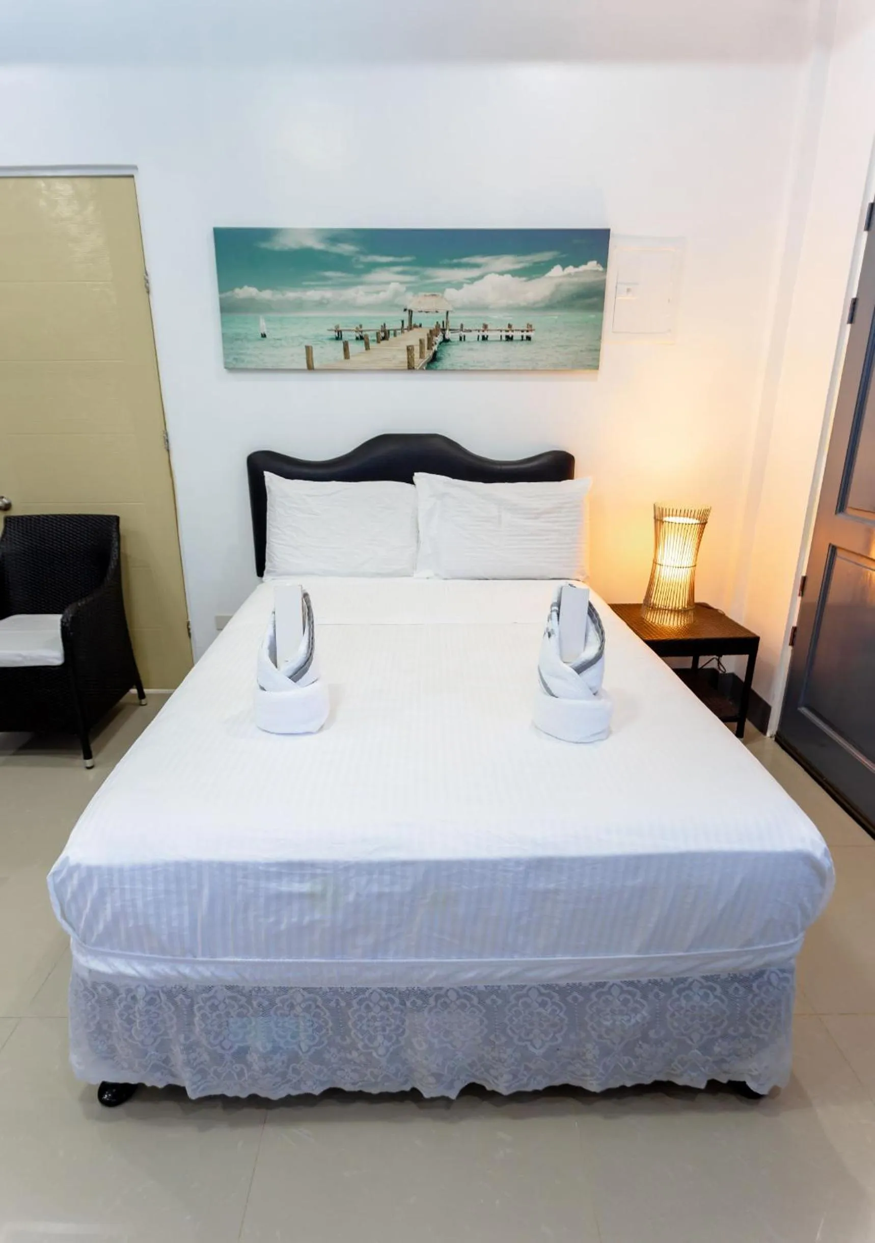 Bed in MADISON GARDEN AND RESIDENCES