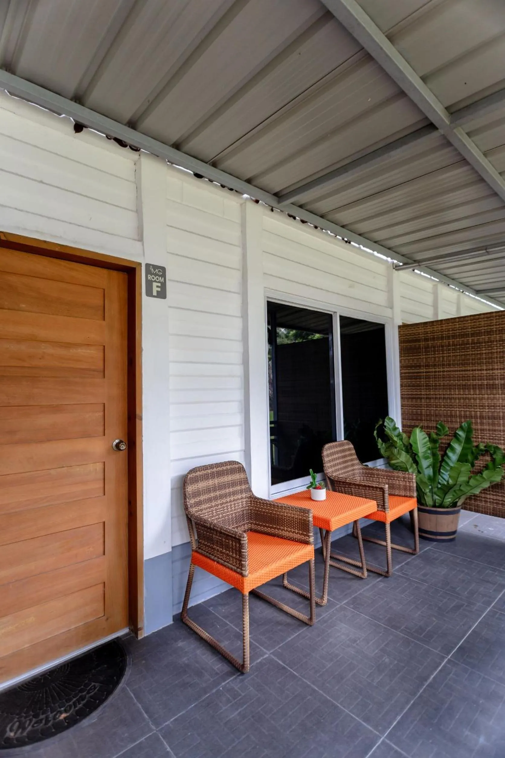 MADISON GARDEN AND RESIDENCES