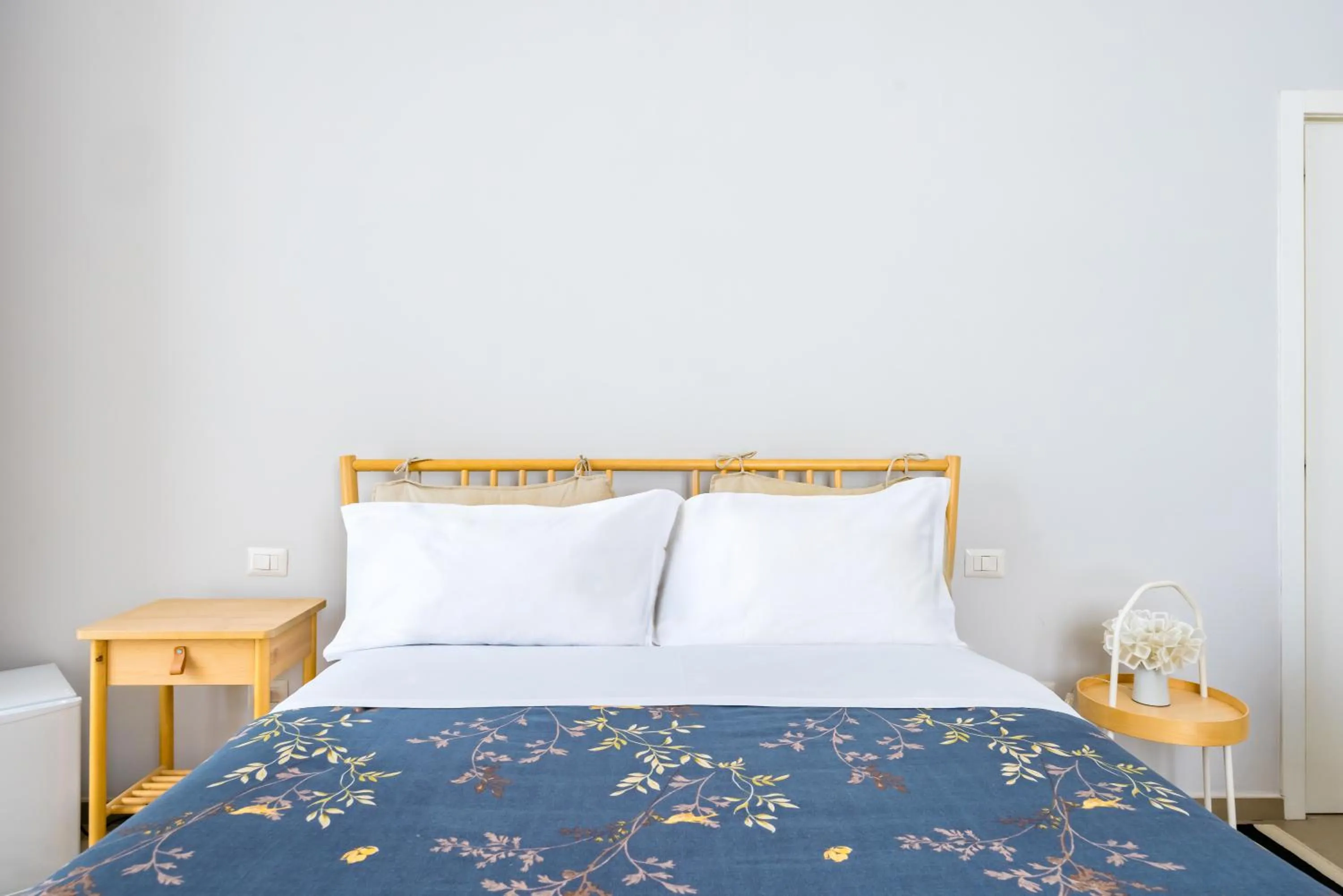 Other, Bed in Piano Nobile by Napoliapartments