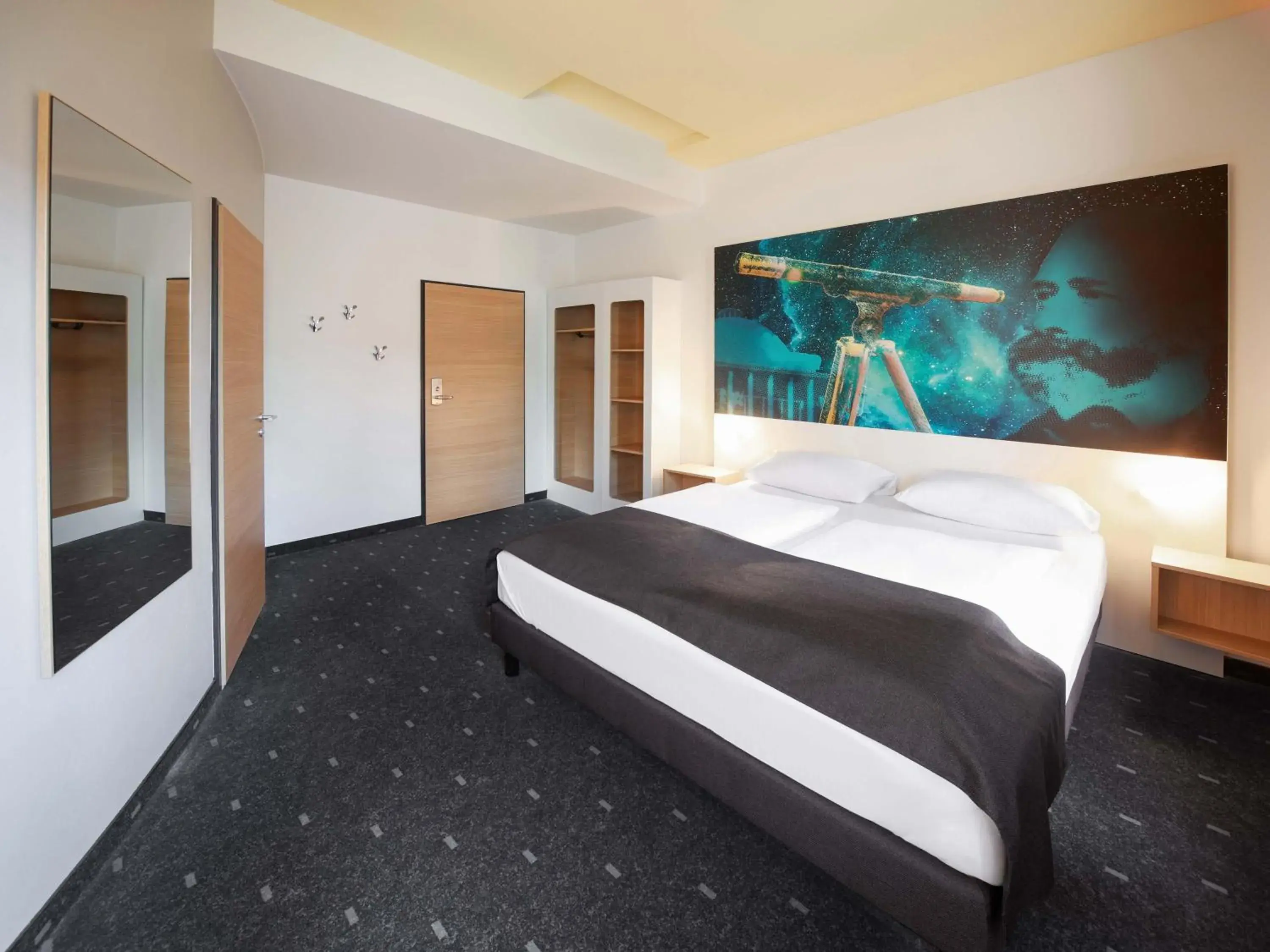 Photo of the whole room, Bed in B&B Hotel Jena Photo of the whole room, Bed in B&B Hotel Jena