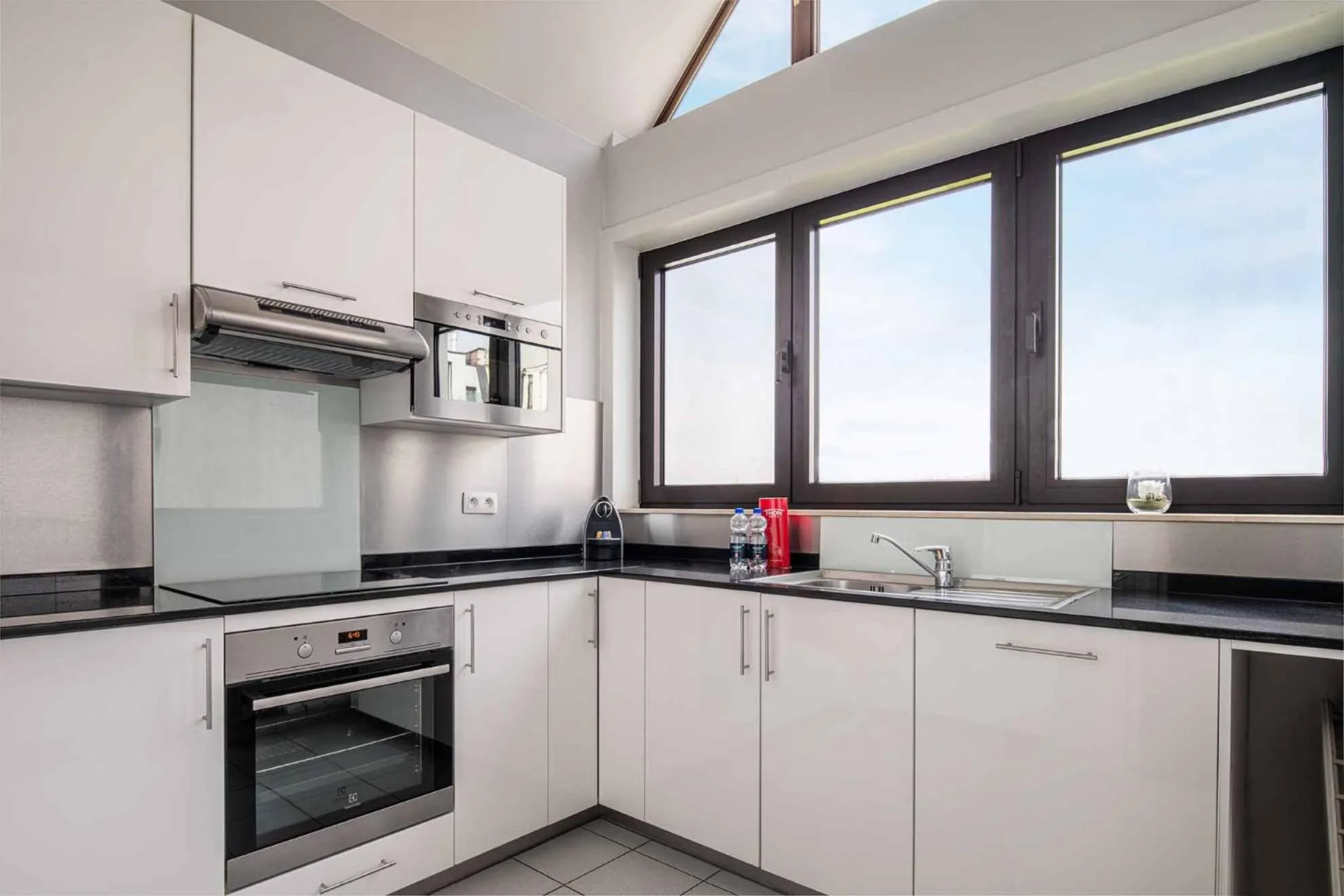 Kitchen or kitchenette in Thon Residence Florence Aparthotel