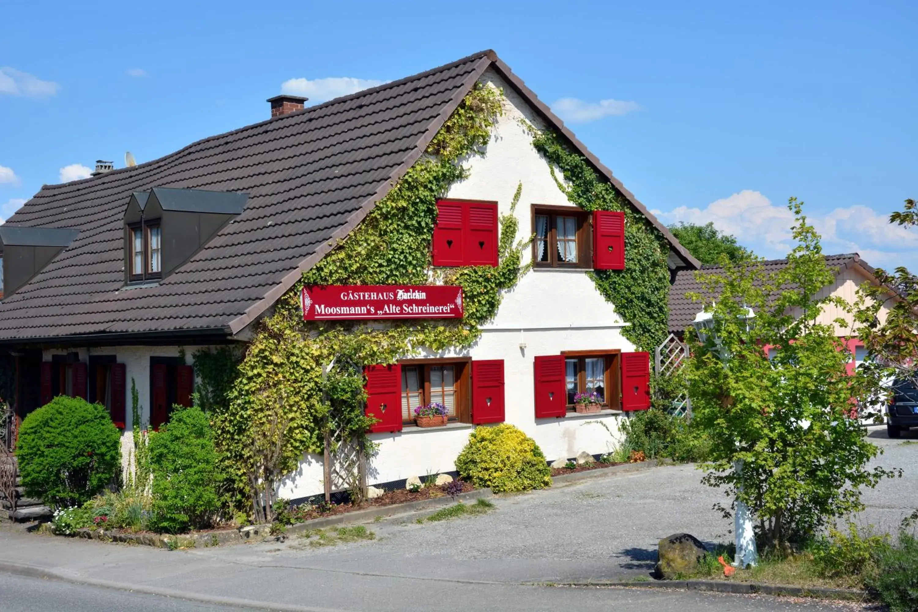 Alte Schreinerei-Auberge Harlekin Alte Schreinerei-Auberge Harlekin