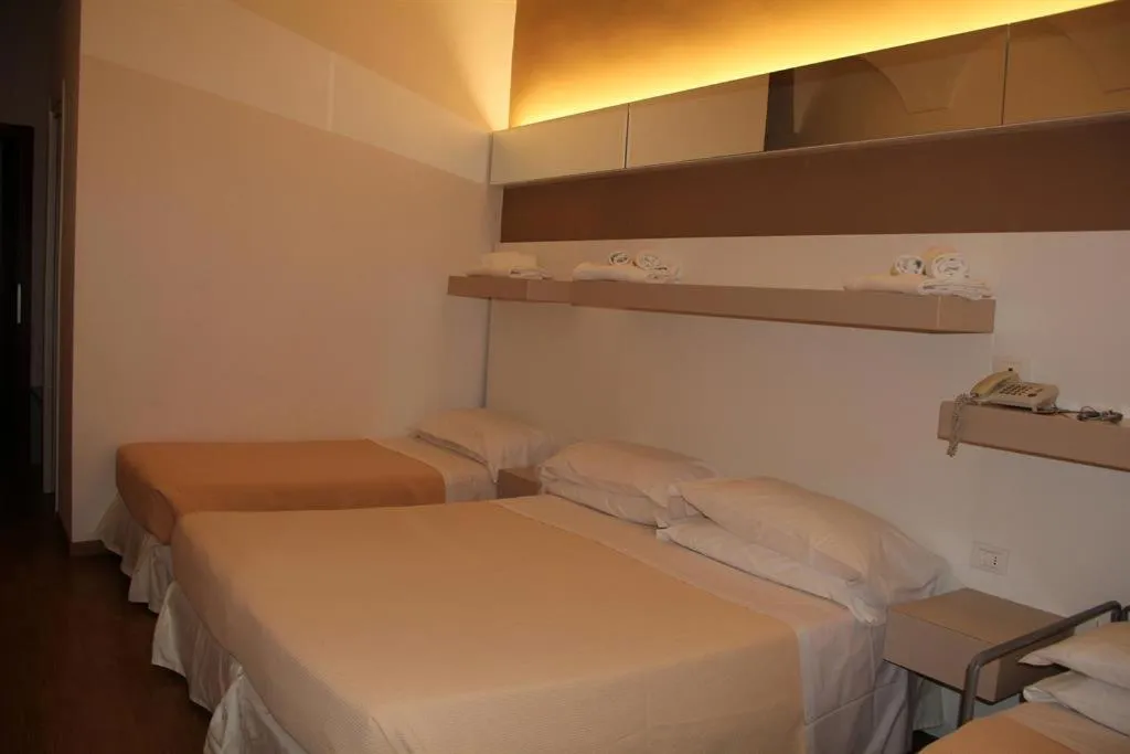 Bedroom, Bed in Hotel Melograno