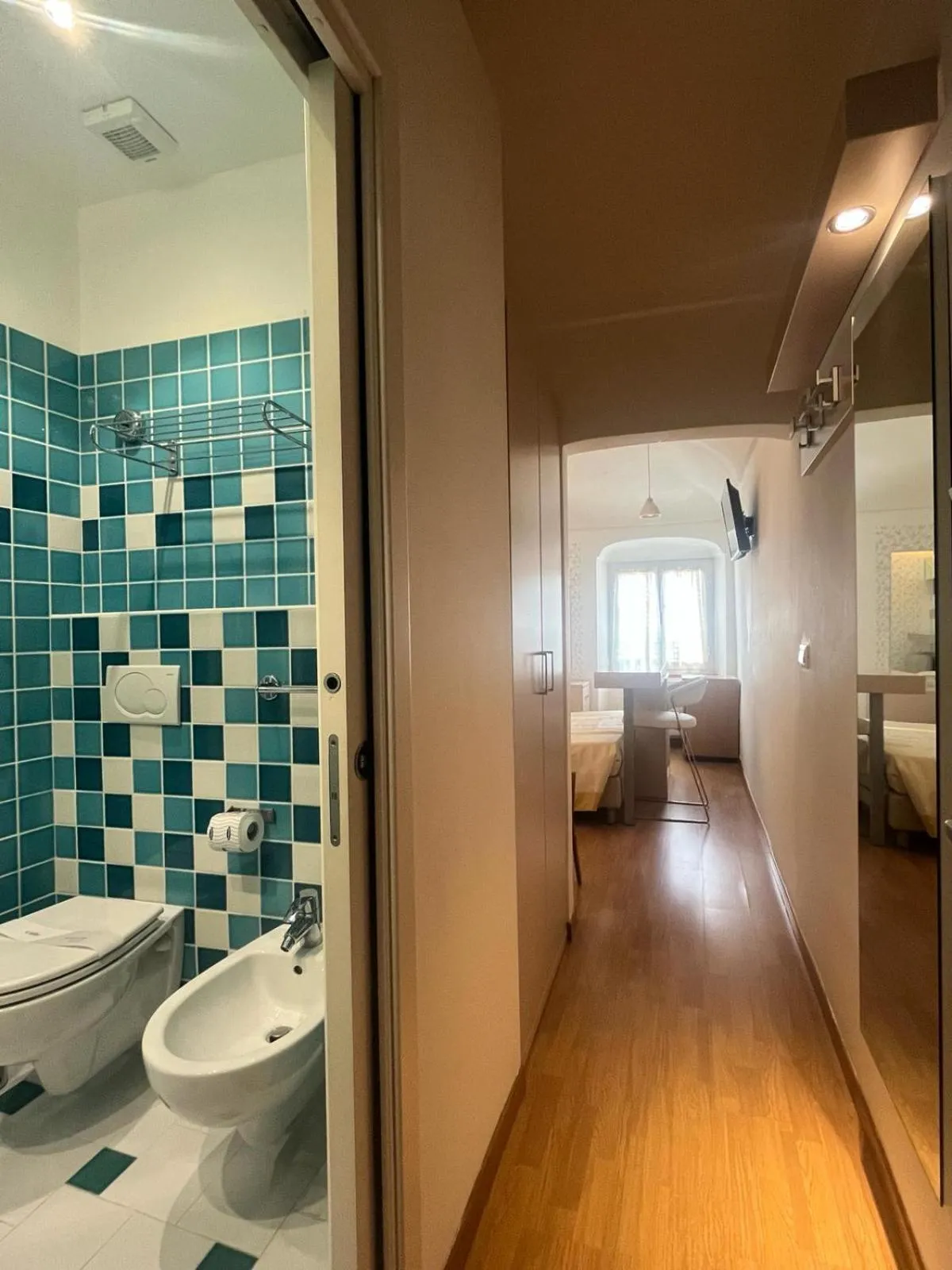 Bathroom in Hotel Melograno