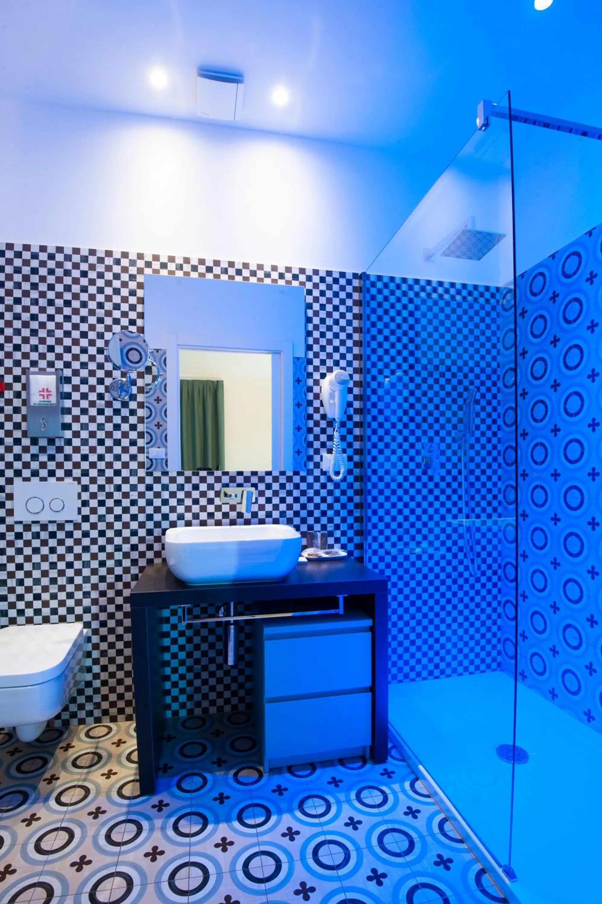 Bathroom in Hotel Melograno