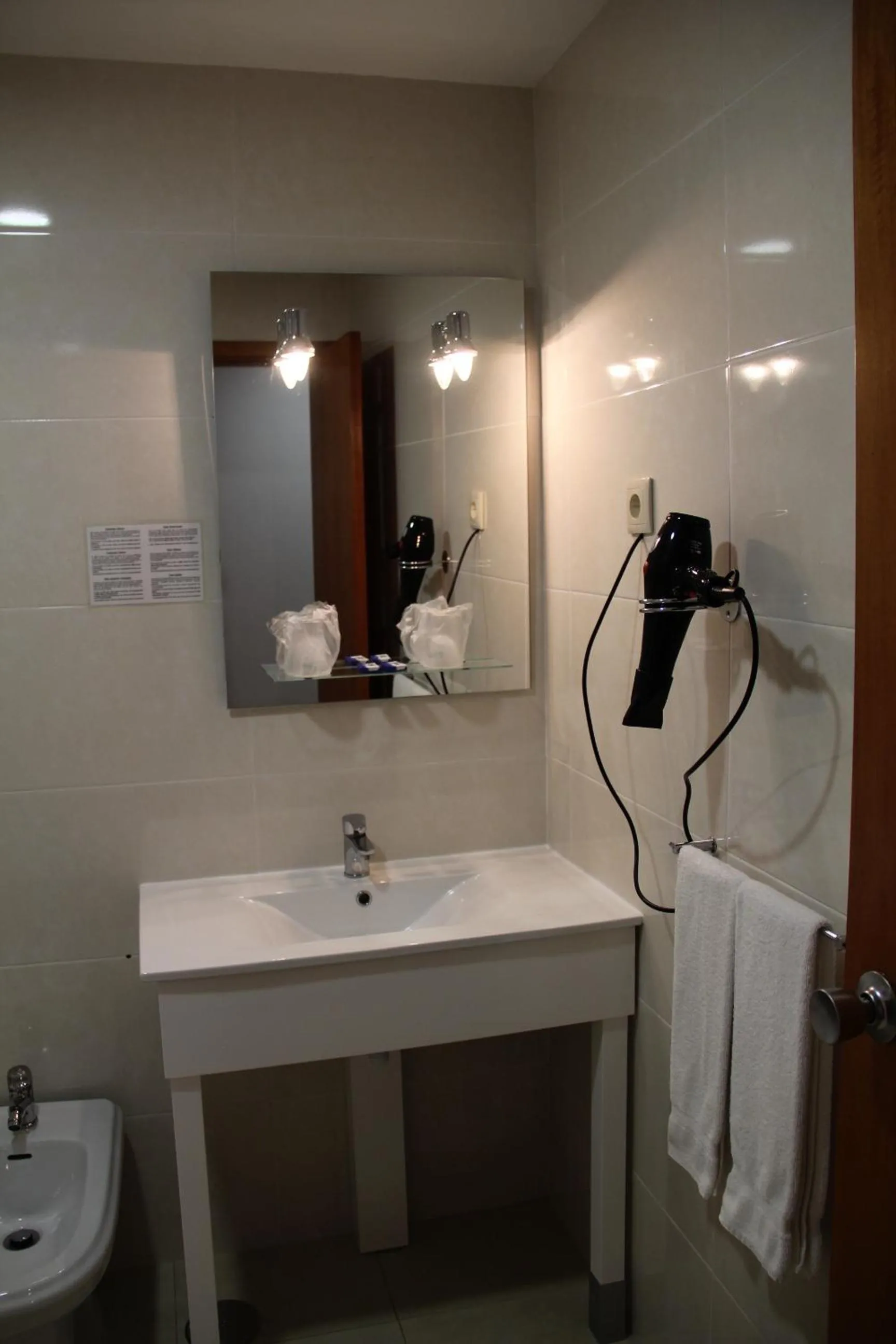 Bathroom in Troia Hotel