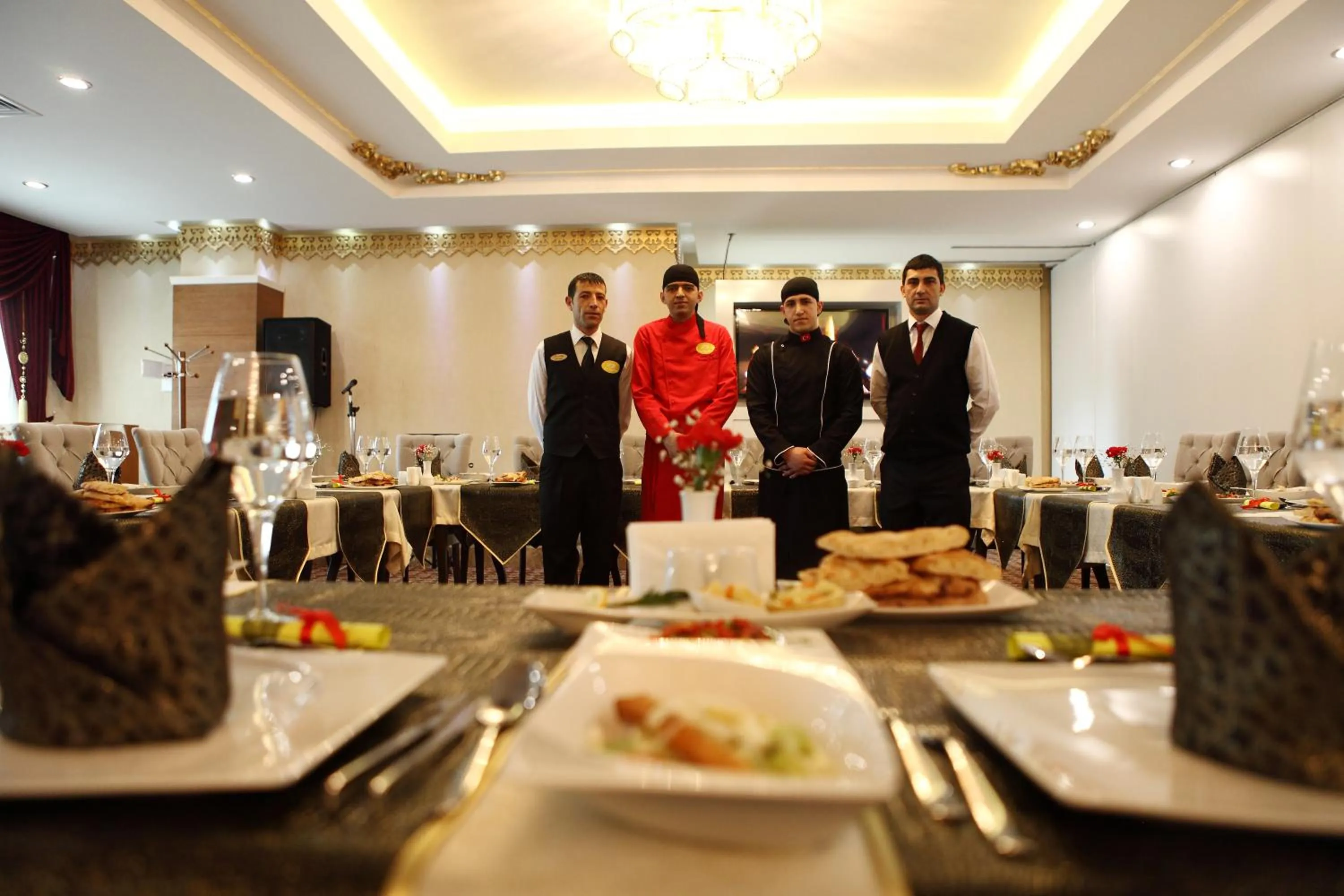 Restaurant/places to eat in Sivas Revag Otel