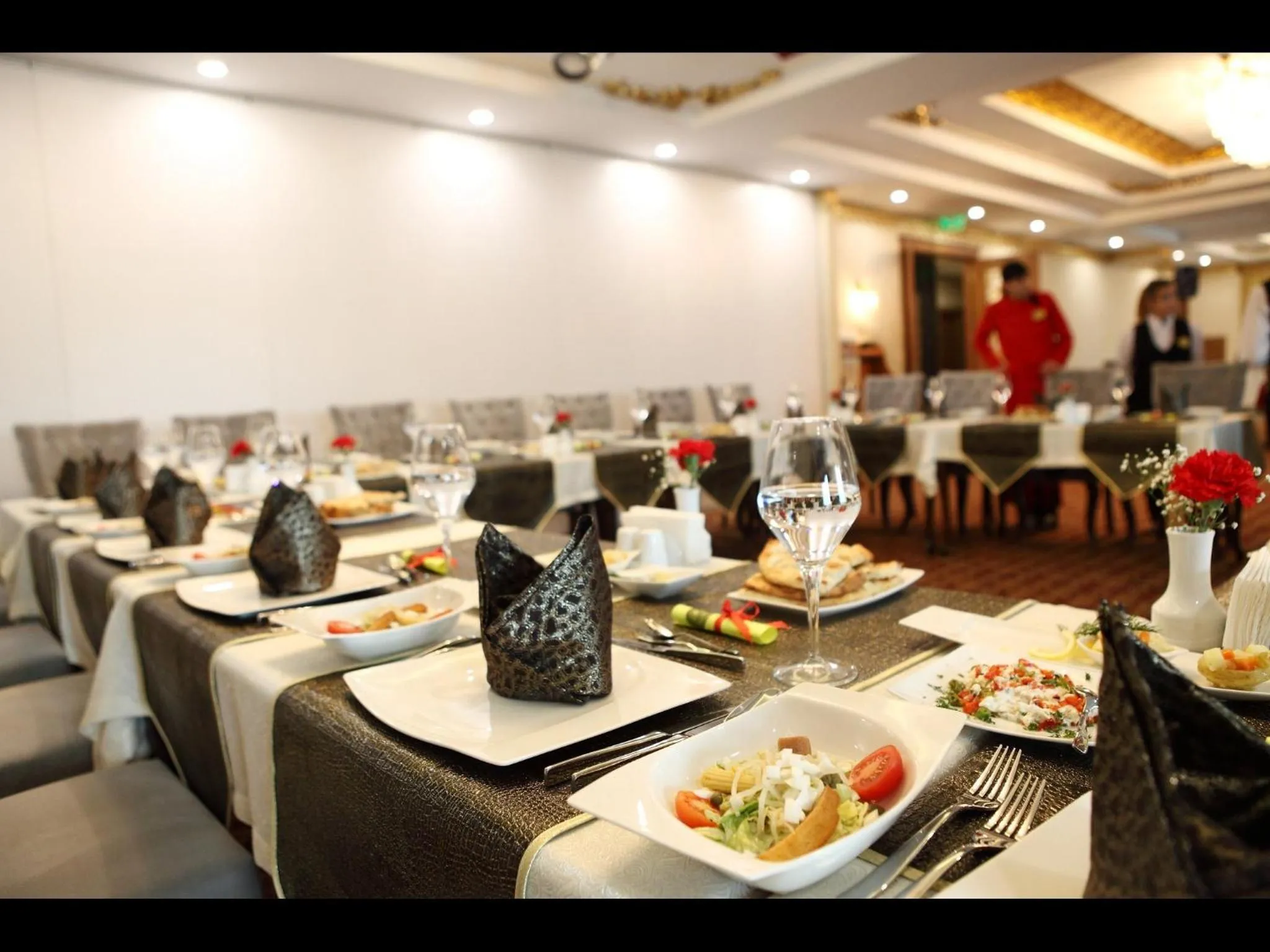 Restaurant/places to eat in Sivas Revag Otel
