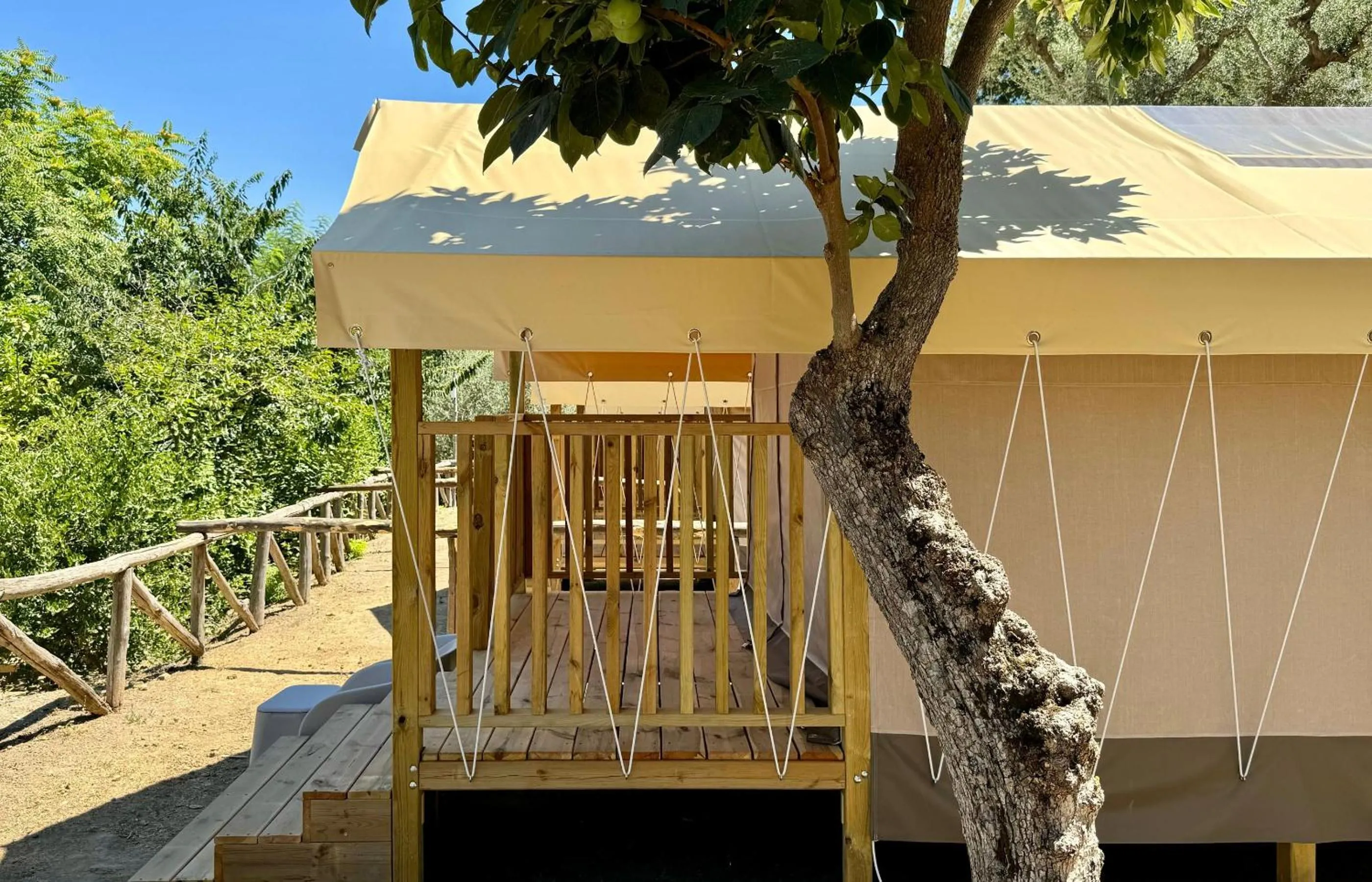 Patio in Hostel & Glamping Santa Fortunata