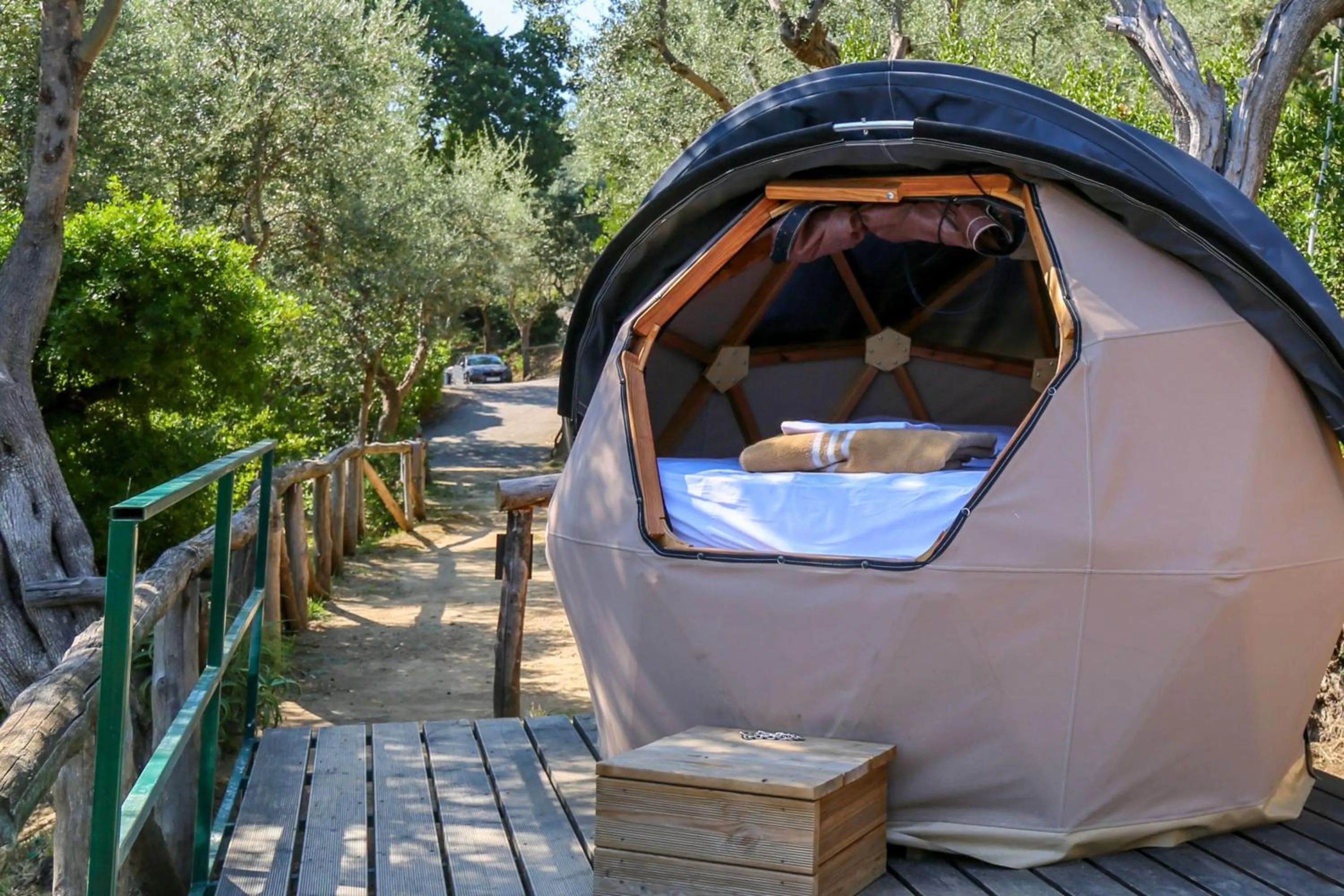 Bed in Hostel & Glamping Santa Fortunata