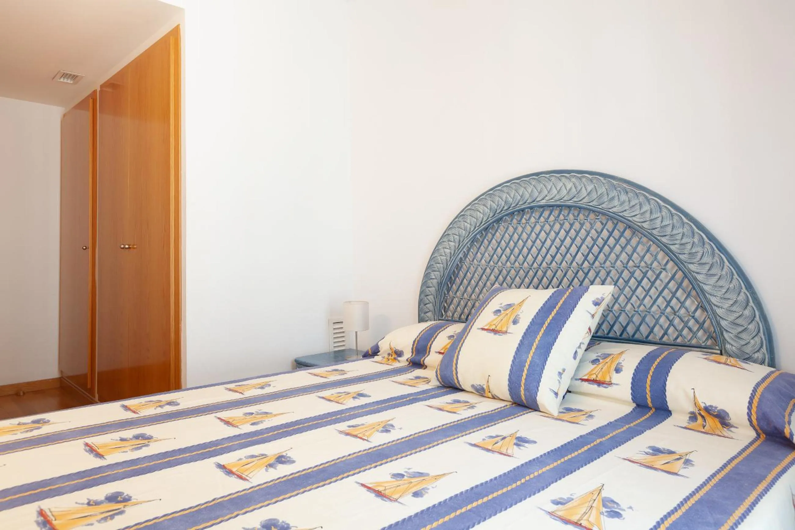 Bed in Lets Holidays Excellent apartment next beach 6