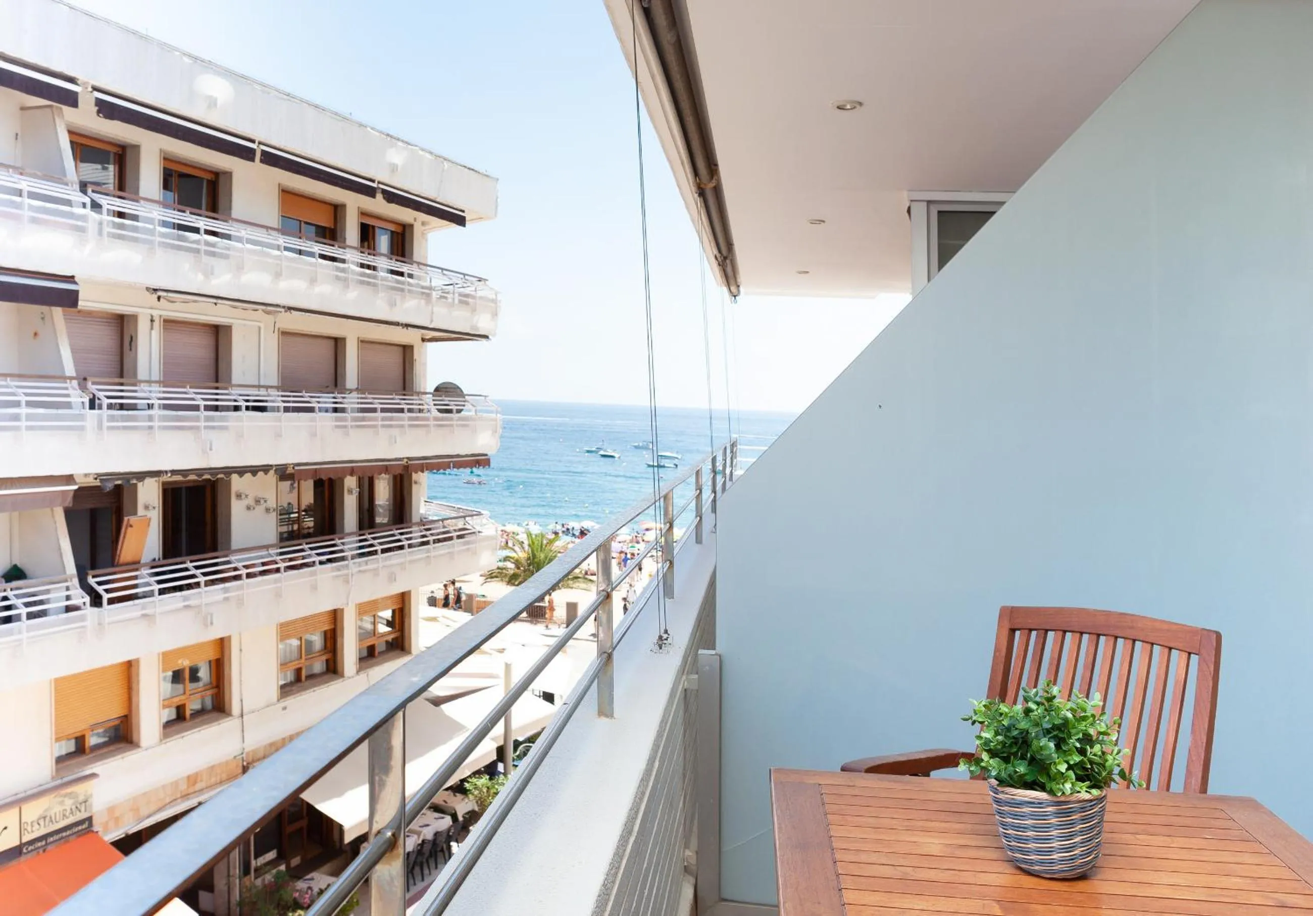 Property building in Lets Holidays Excellent apartment next beach 6