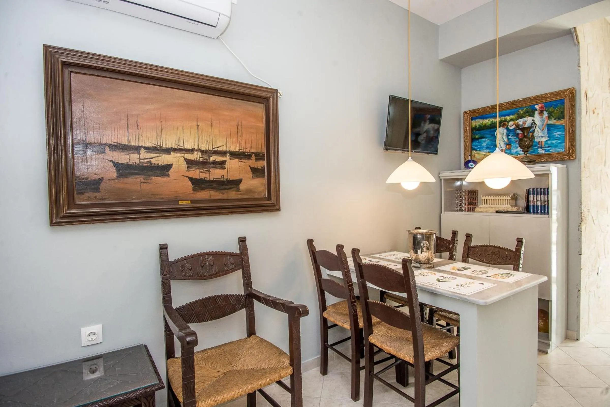 Xenia Ionis luxury apartments