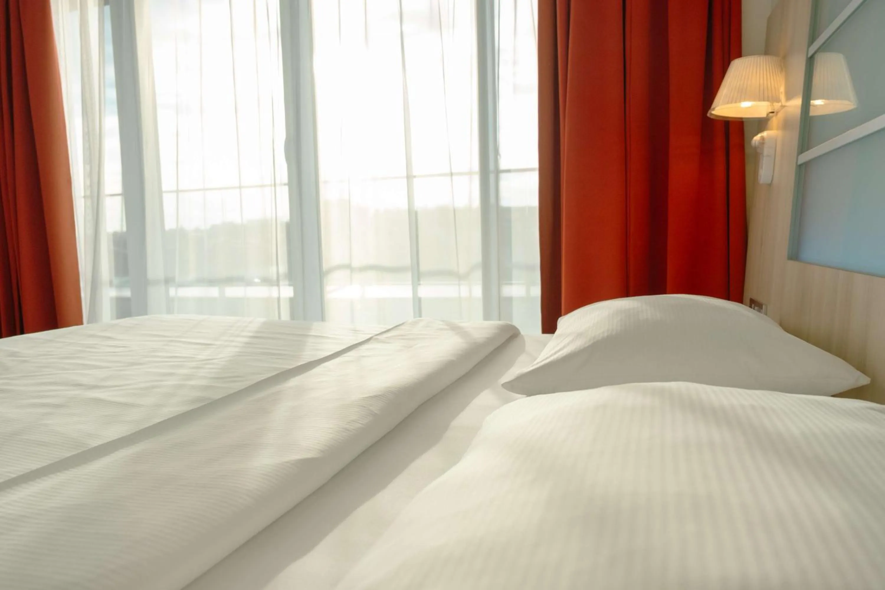 Photo of the whole room, Bed in Park Inn by Radisson Linz