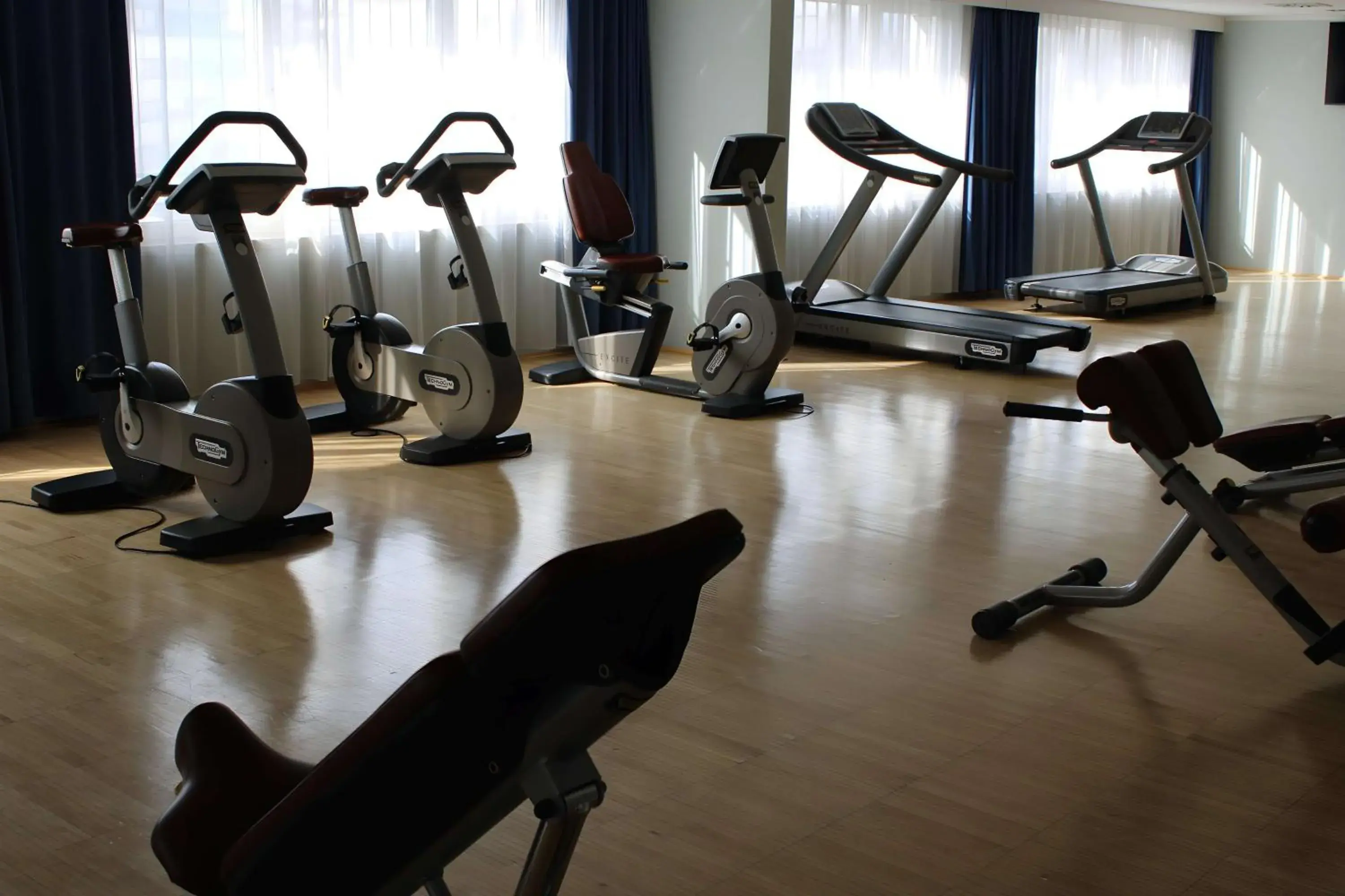 Fitness centre/facilities in Park Inn by Radisson Linz Fitness centre/facilities in Park Inn by Radisson Linz