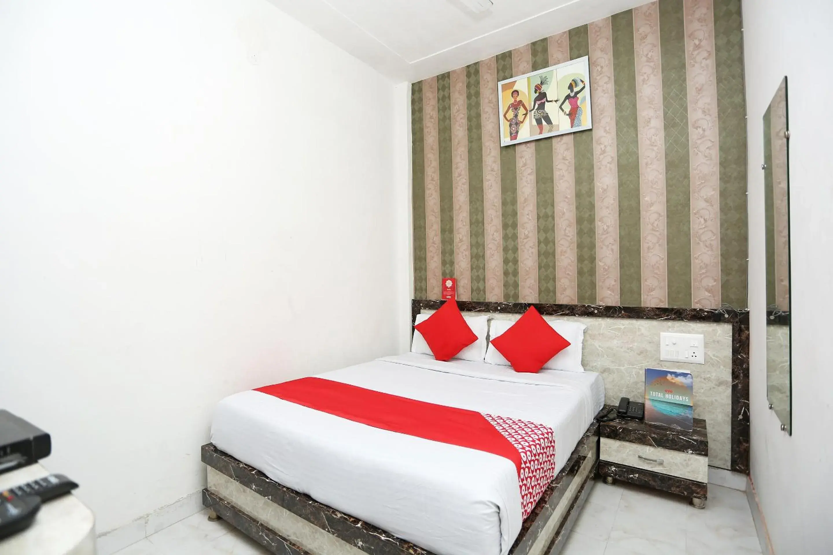 Bedroom, Bed in Hotel O Blue Moon Bedroom, Bed in Hotel O Blue Moon