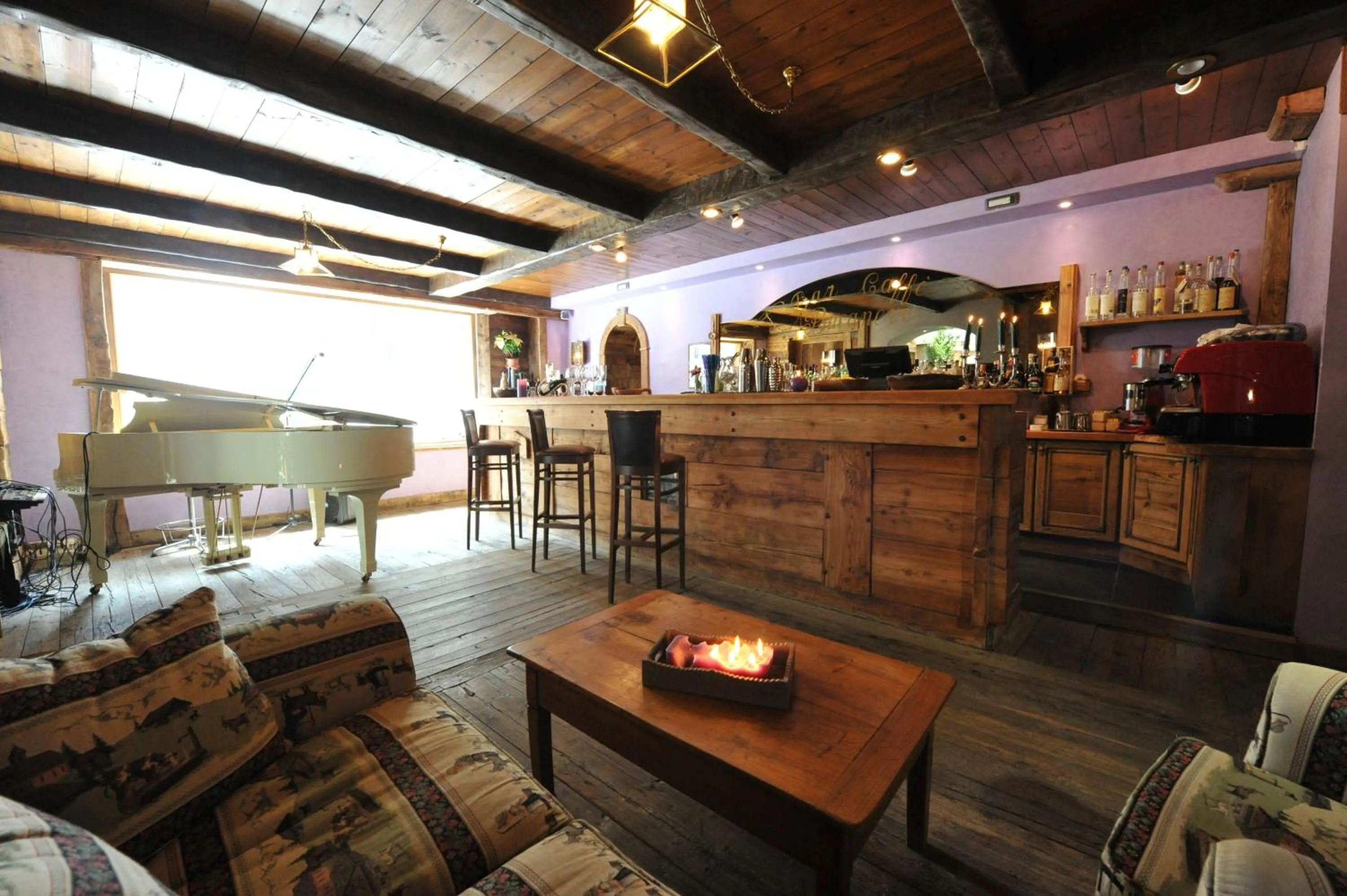 Living room in Hotel Bucaneve